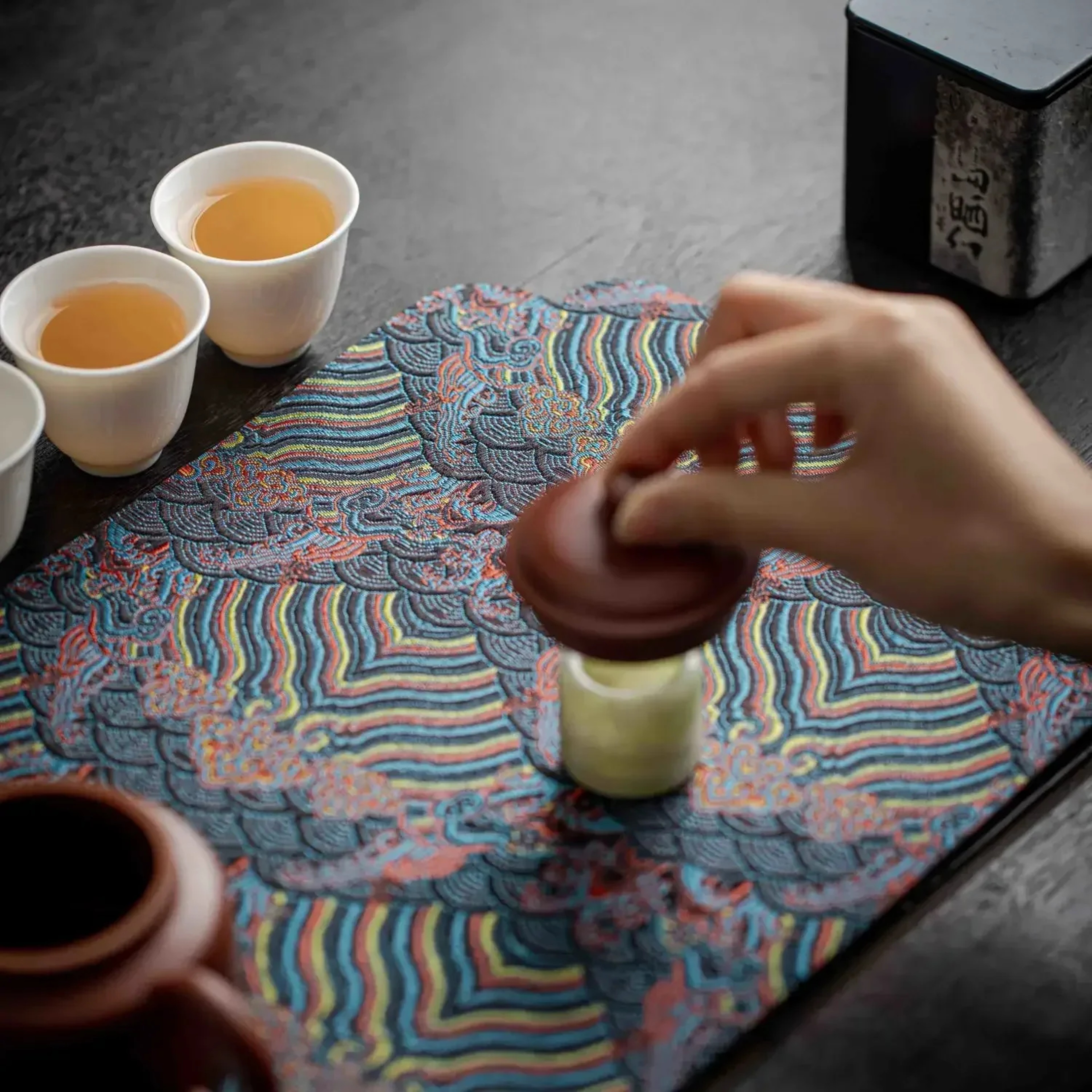 Luxury Double-Sided Brocade Tea Table Mat, Nordic Style Antiskid Tabletop Pad for Restaurant, Upholstery – view 4