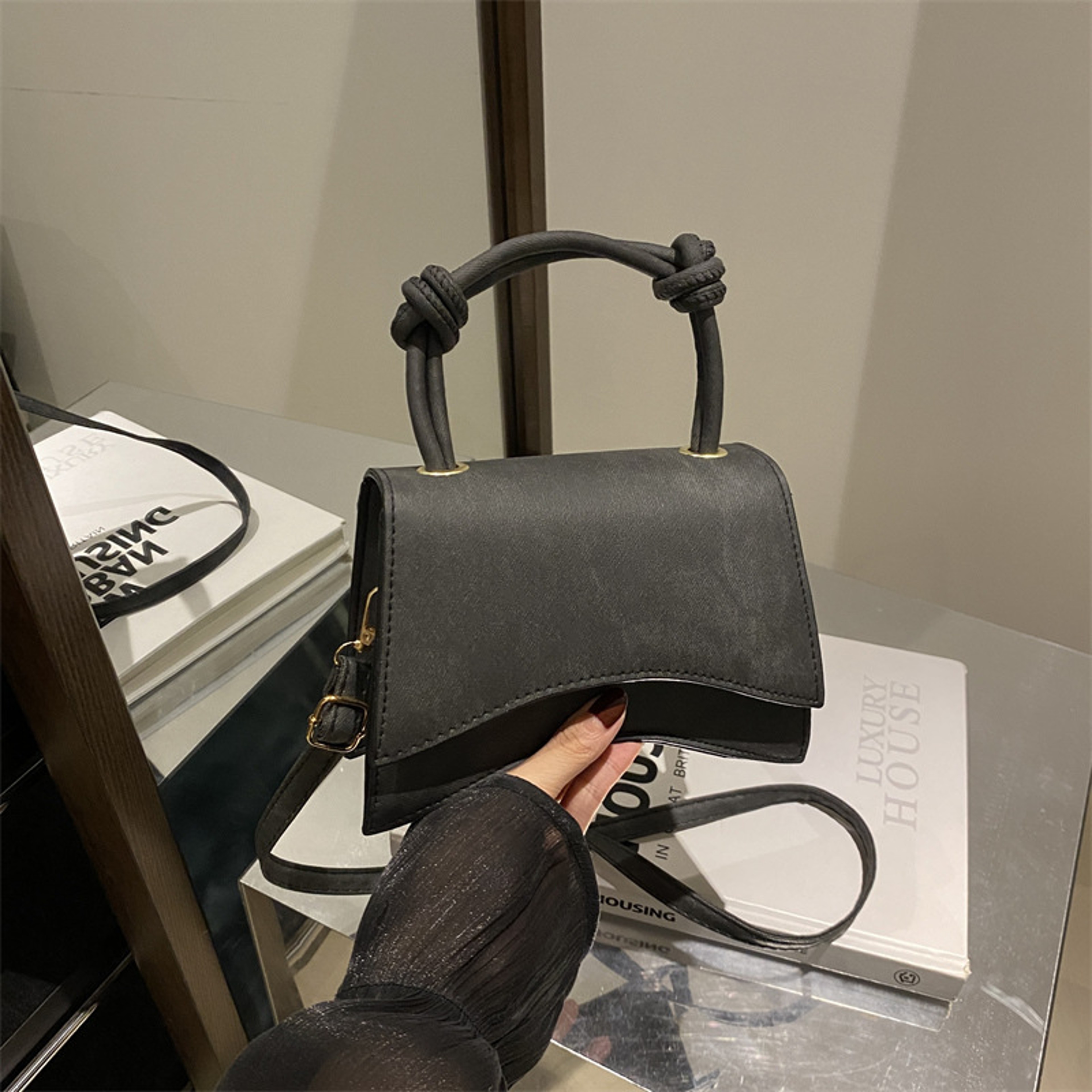 Trendy Crossbody Bag for Autumn, Women's Shoulder Bag Pure Color, Small Square Bags – view 2