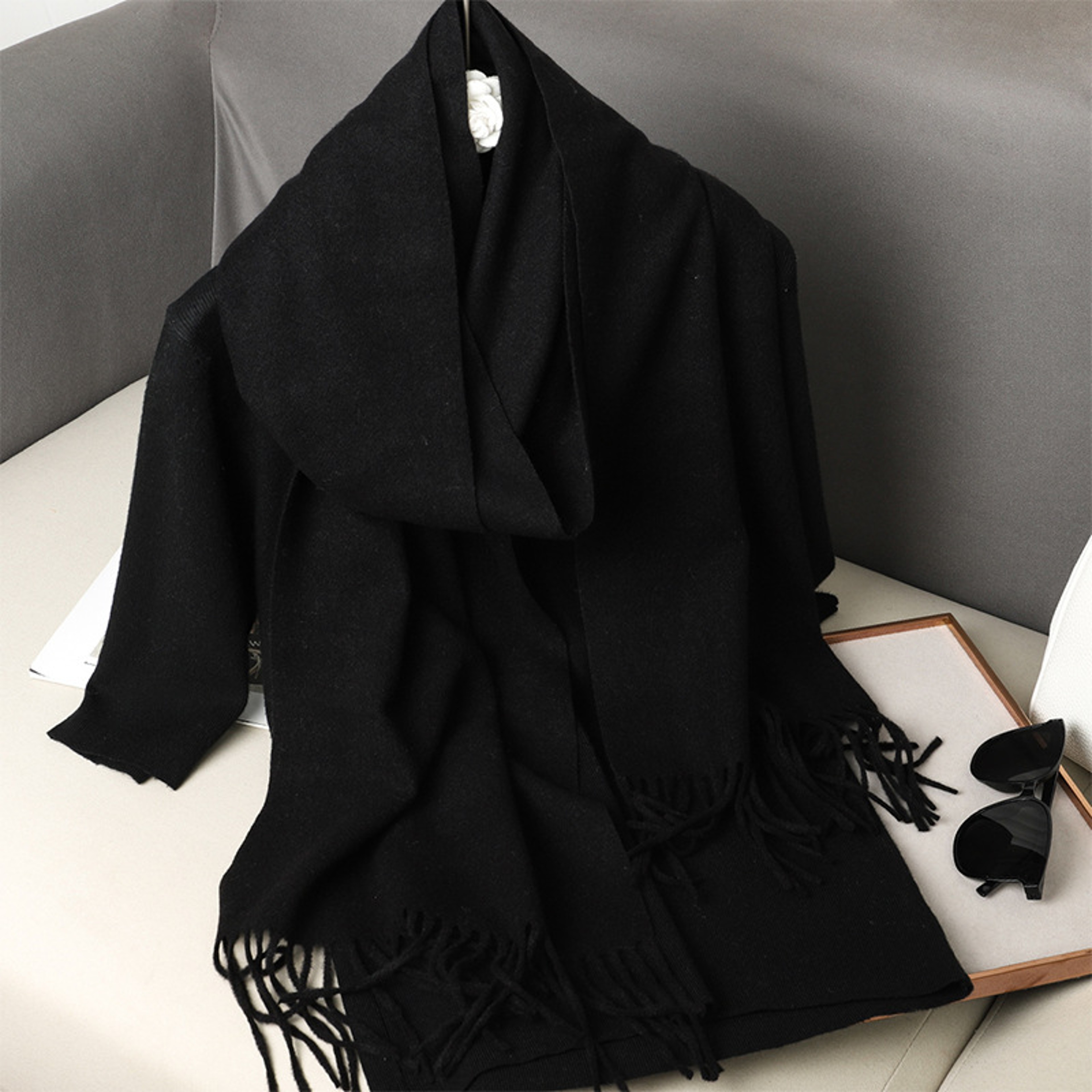 Luxury Winter Scarf Warm Thicken Cashmere Shawl Outdoor Fashion Tassels Pashmina Lady Wrap Scarves 20