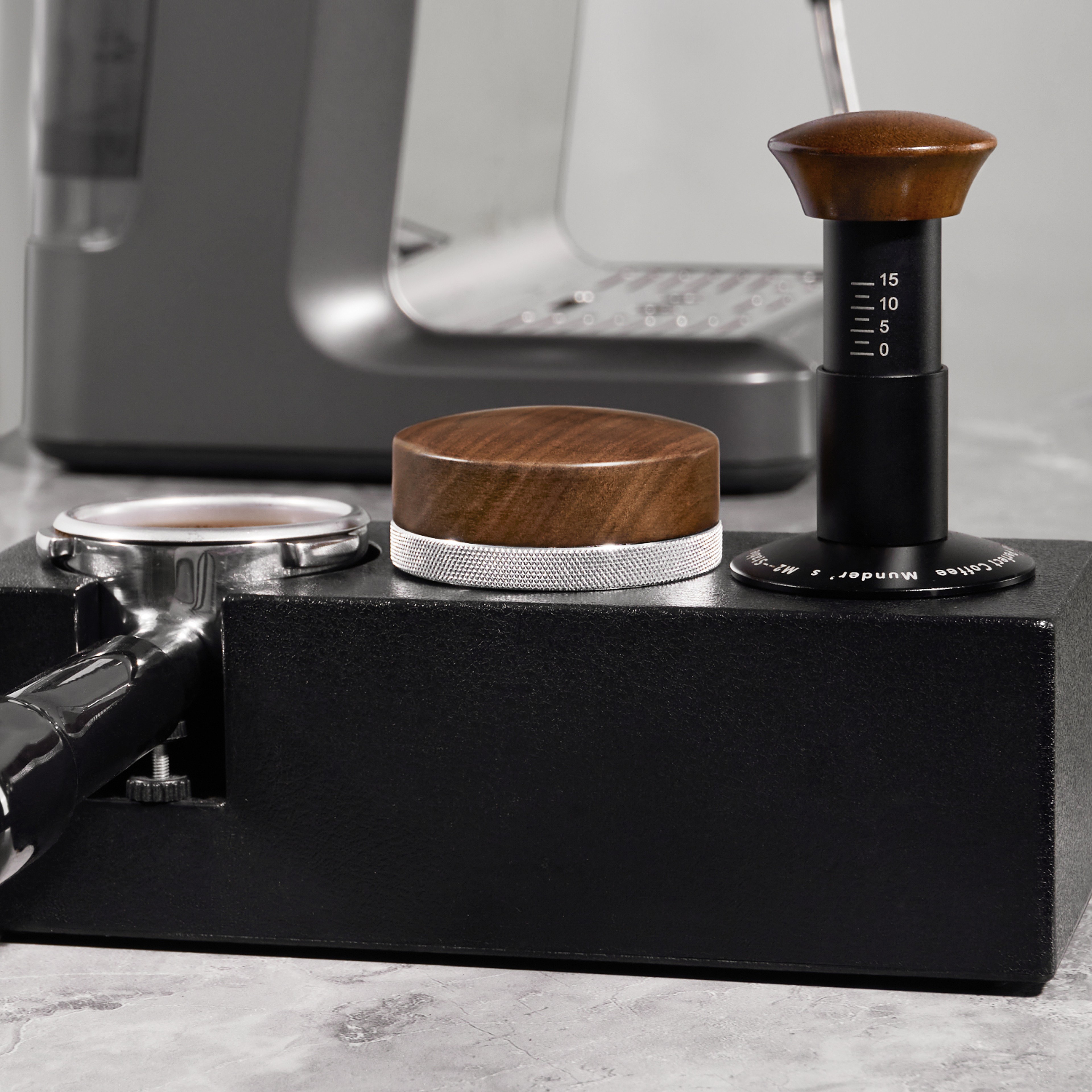 Espresso Coffee Distributor Walnu, Coffee Leveler Tool for Smooth and Even Grounds – view 5
