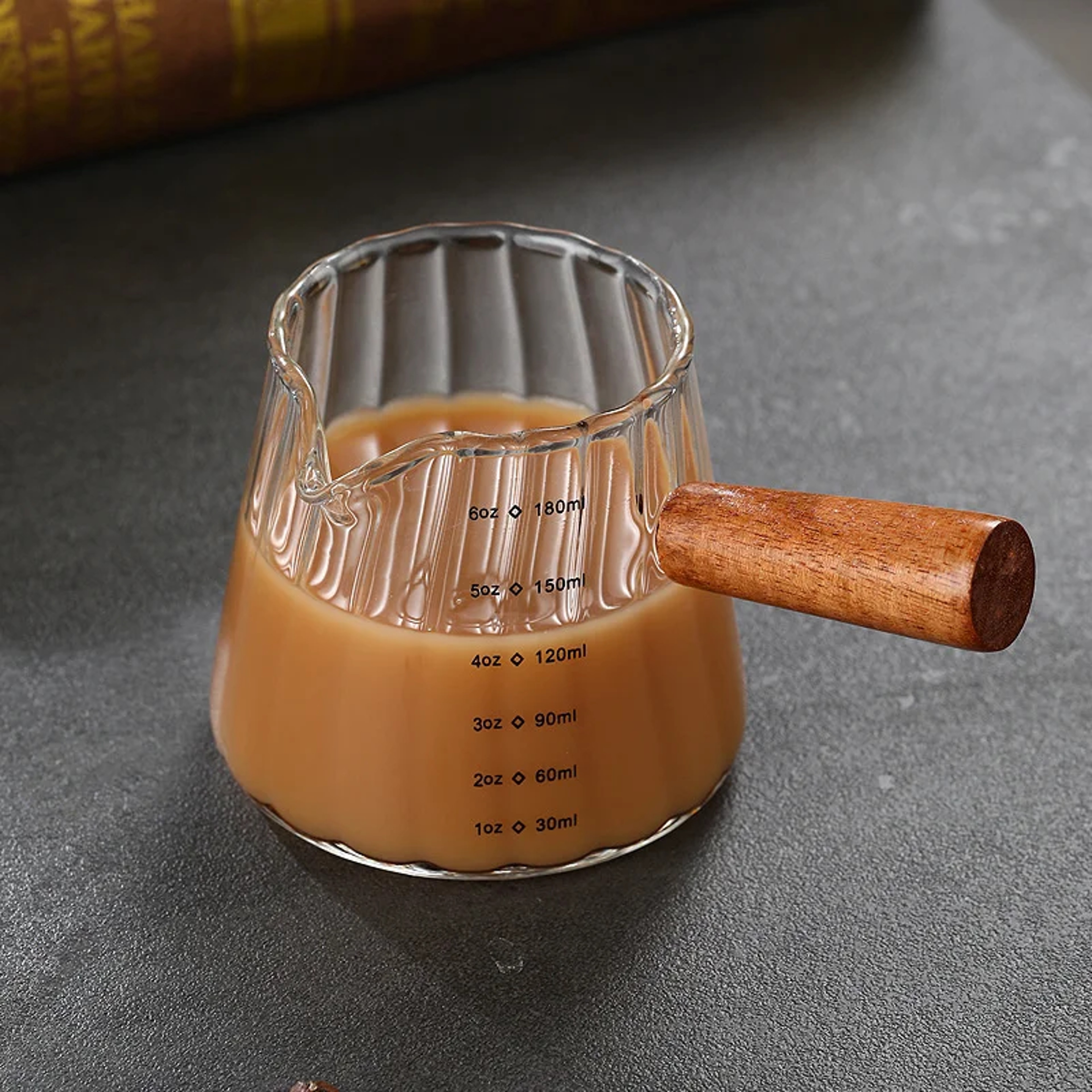 Glass Measuring Cup With Wood Handle Vertical Grain Coffee Extraction Mug With Scale Milk Jug Measu 4