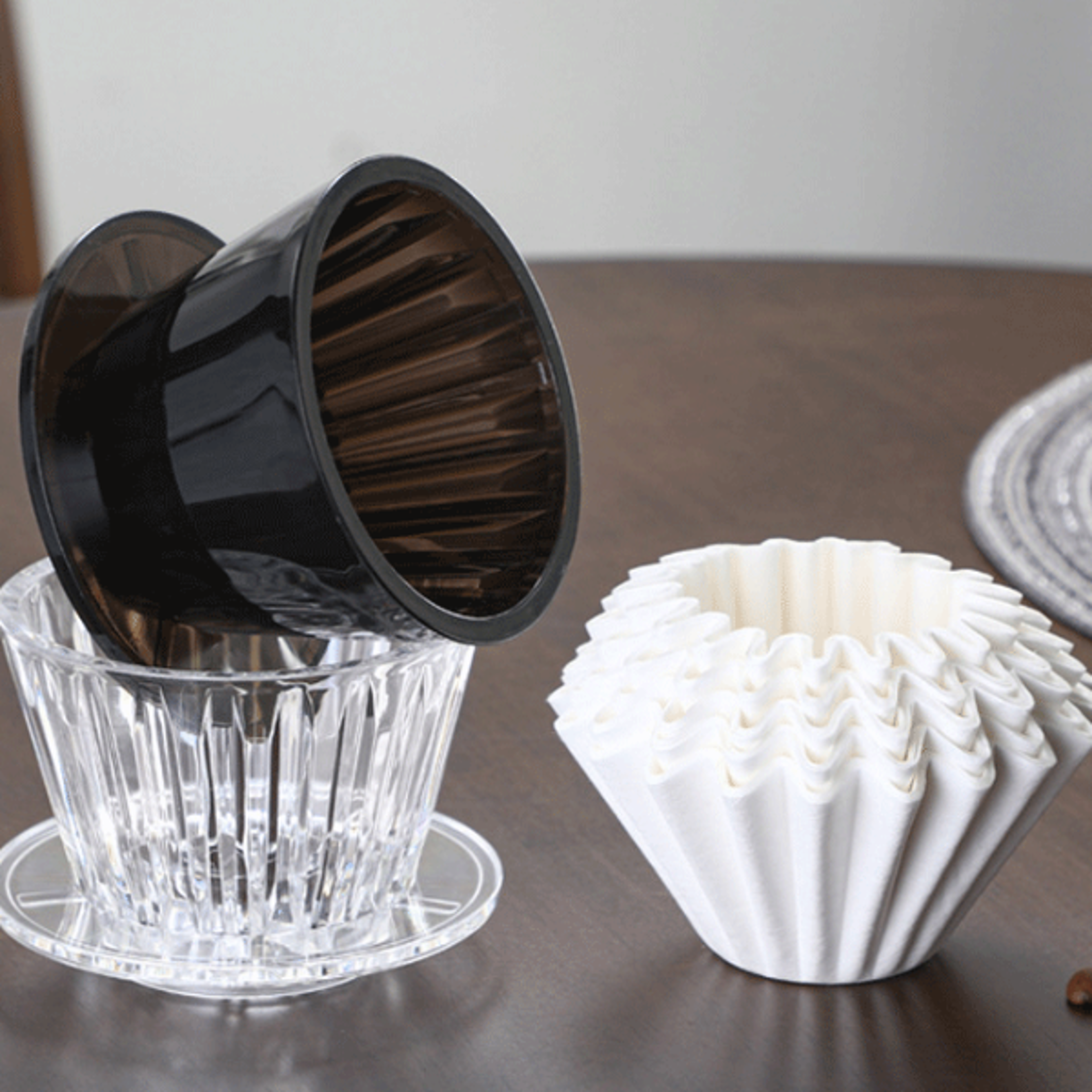 Crystal Eye Pour Over Coffee Dripper With Coffee Filter Papers 50 Sheets Coffee Filter Set