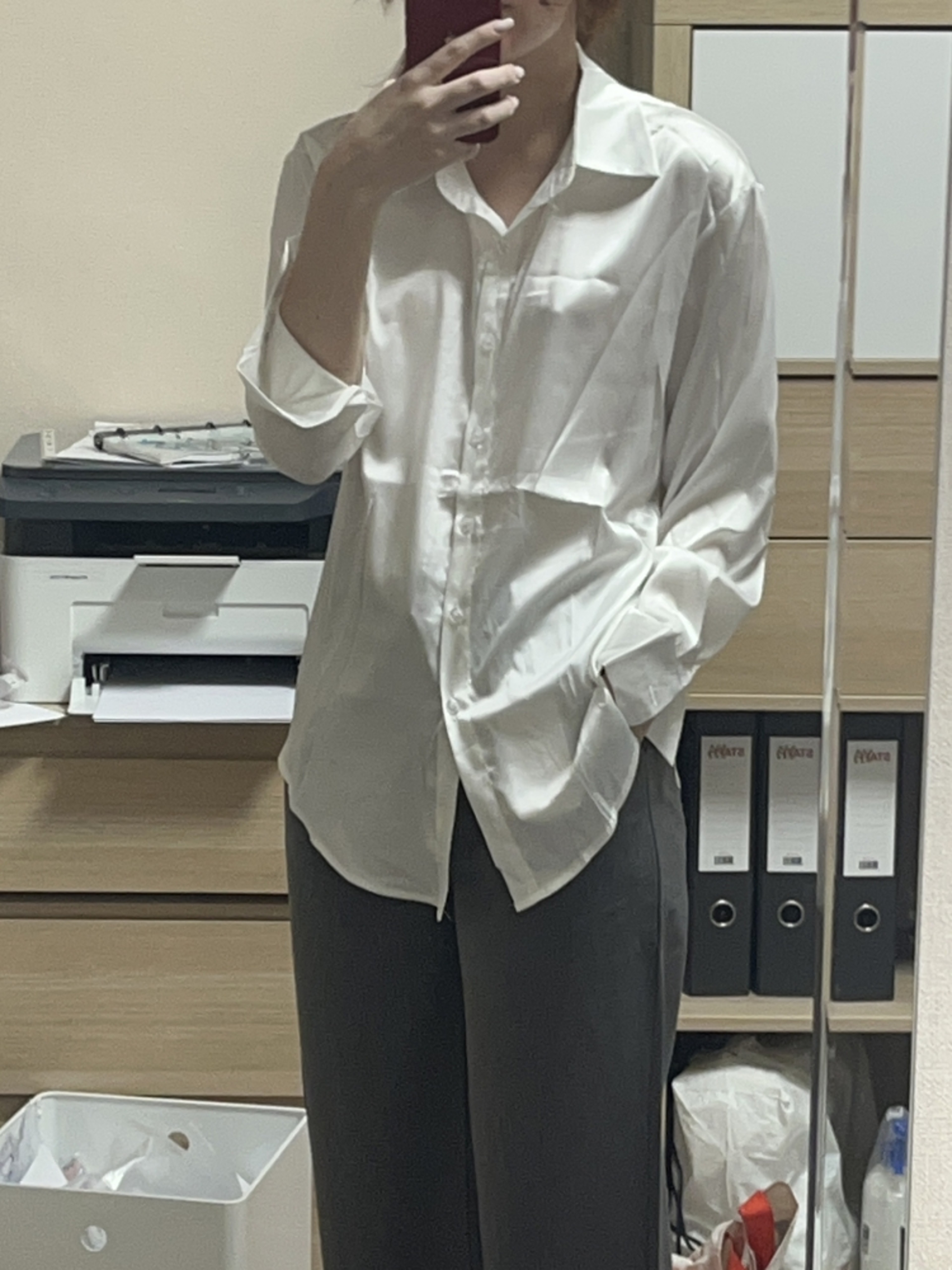 Turn-down Collar Ladies Blouse Autumn, Elegant Satin Loose Women Shirt Spring Vintage Casual Button Silk Tops – view 2