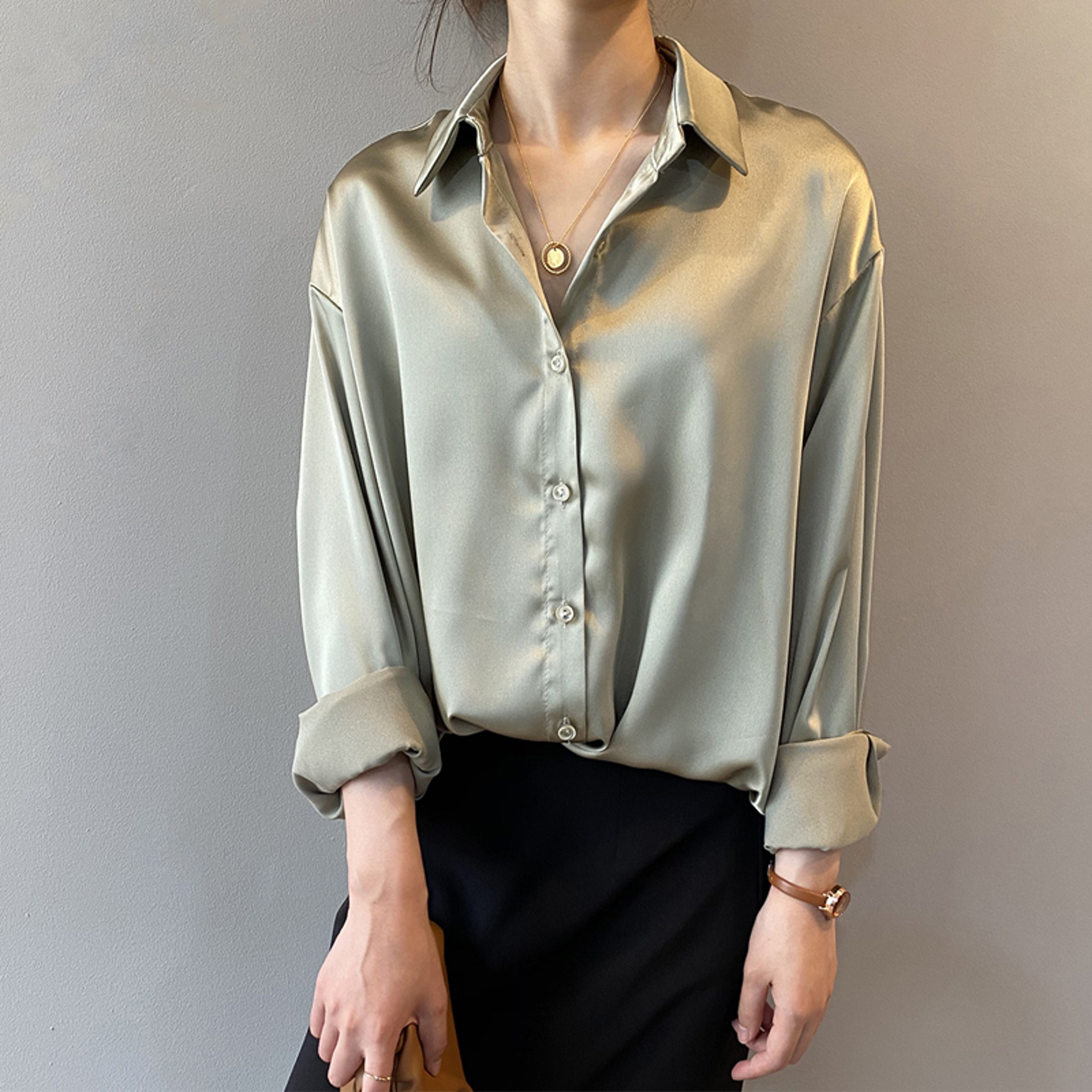 Turn-down Collar Ladies Blouse Autumn, Elegant Satin Loose Women Shirt Spring Vintage Casual Button Silk Tops – view 9