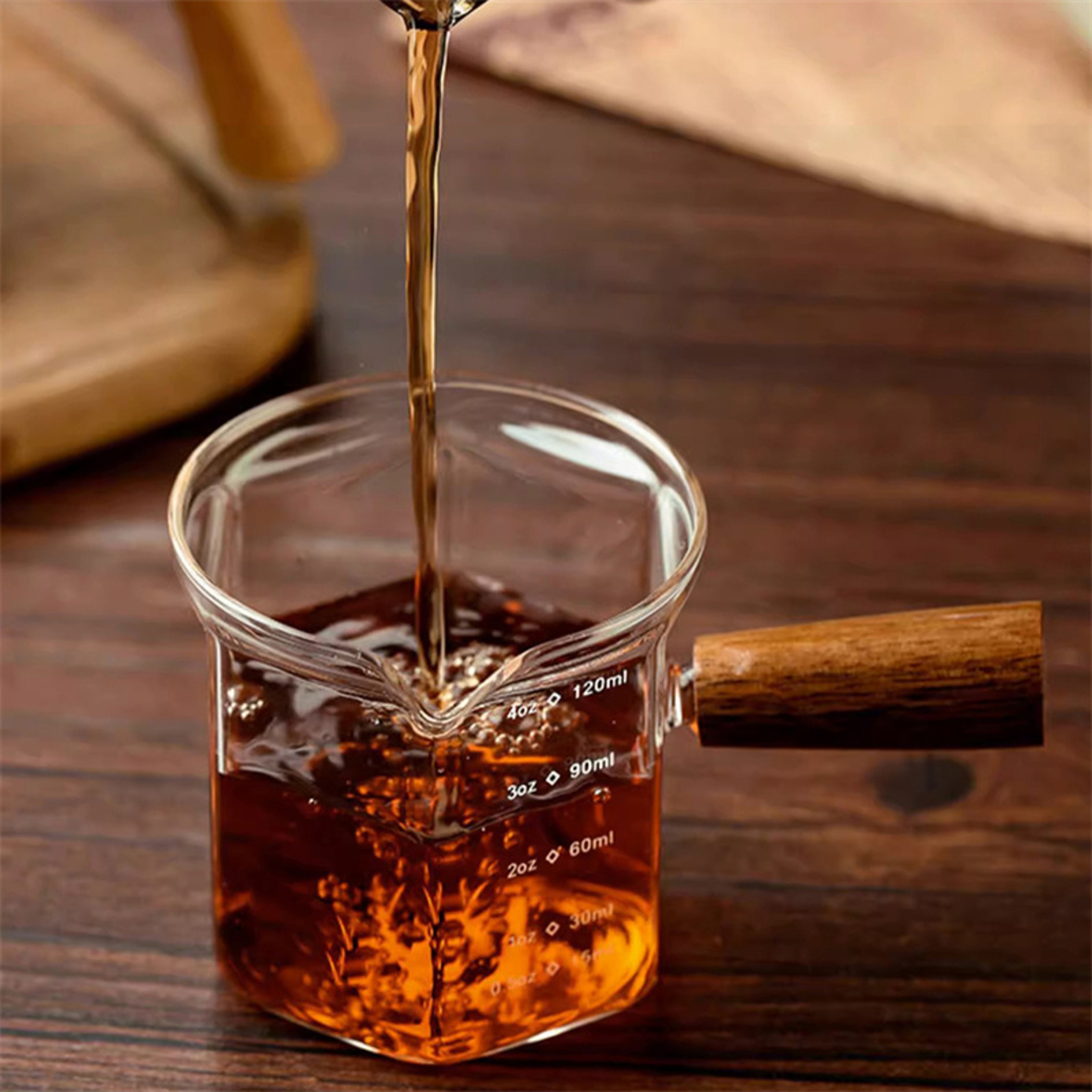 Glass Coffee Cup With Scale, Wooden Handle Single Mouth Latte Milk Jug Extraction Cups Ounce Measuring Cup – view 3