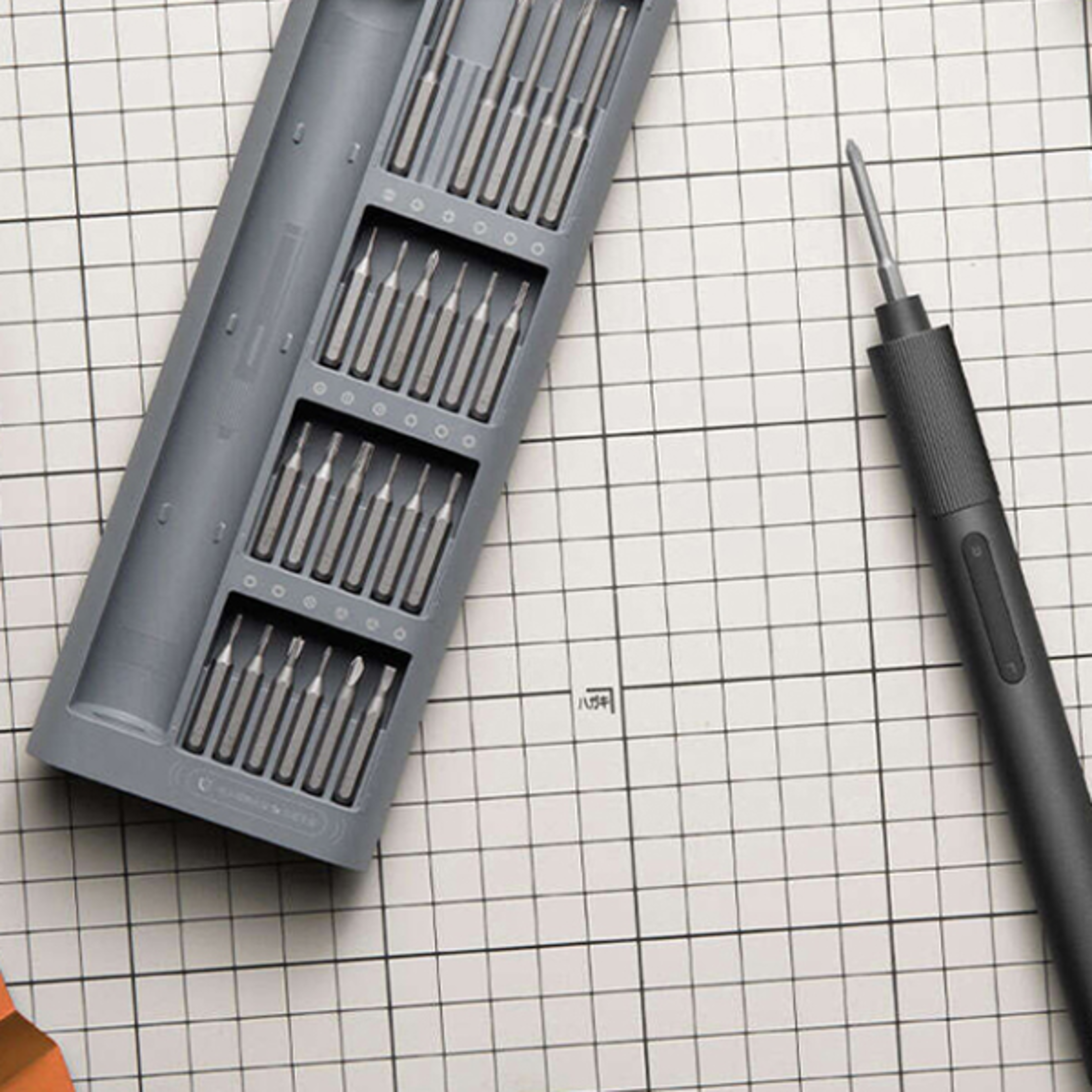 XIAOMI MIJIA Electric Precision Screwdriver Magnetic KitWith 24 S2 Steel Bits2 Torque SettingFor