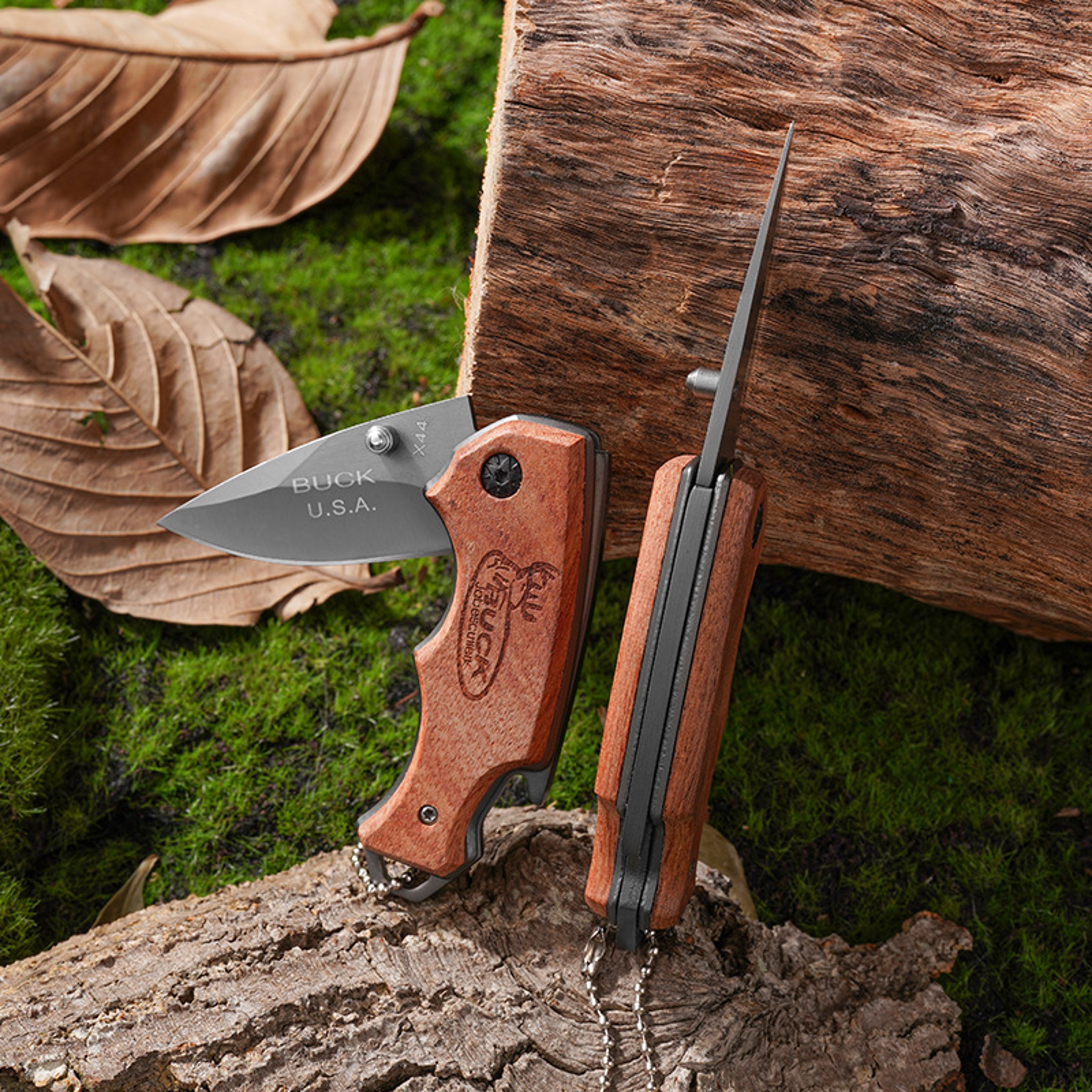 Portable Folding Knife with Solid Wood Handle, Multifunctional Knife for Camping and Outdoor Use – view 3