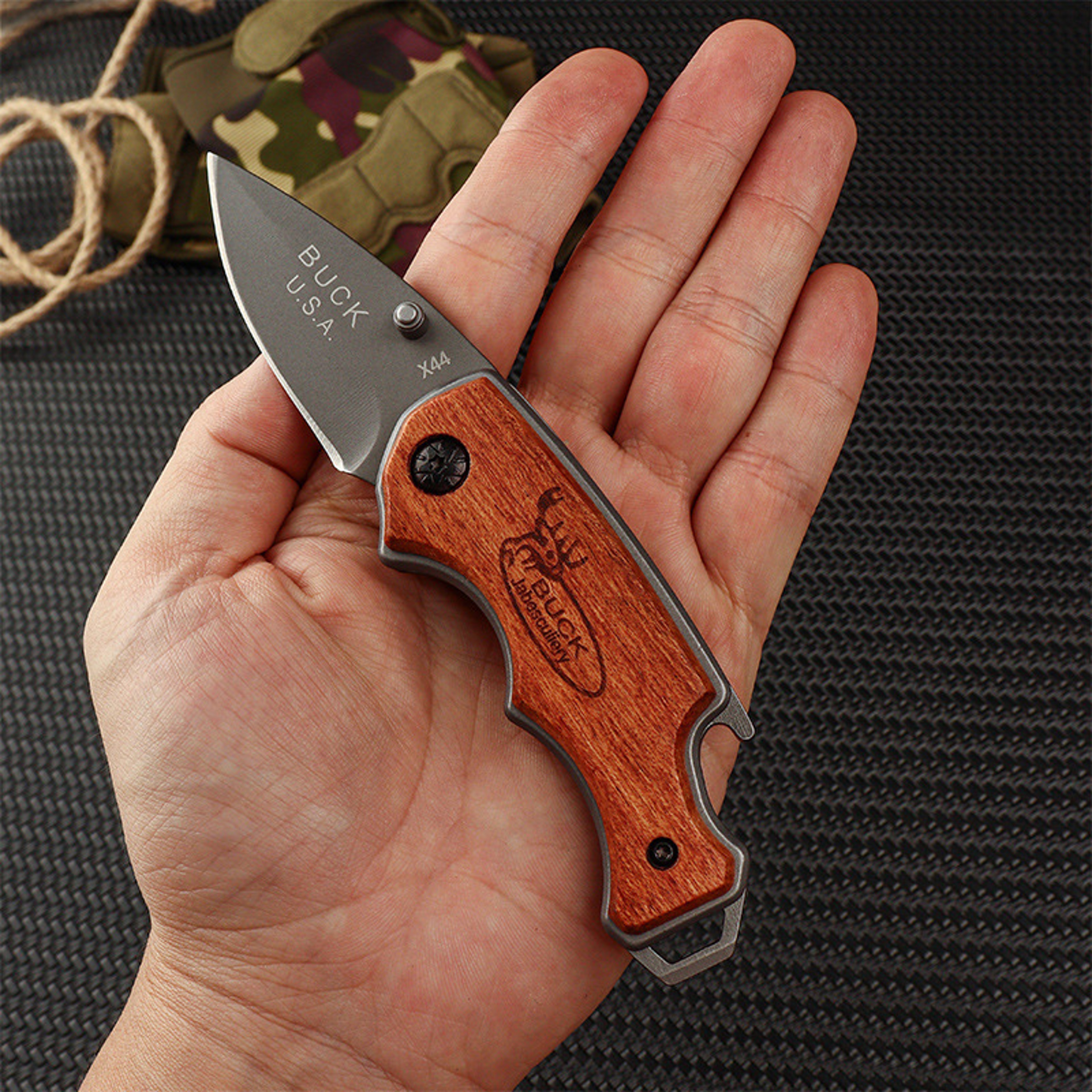 Portable Folding Knife with Solid Wood Handle, Multifunctional Knife for Camping and Outdoor Use – view 4