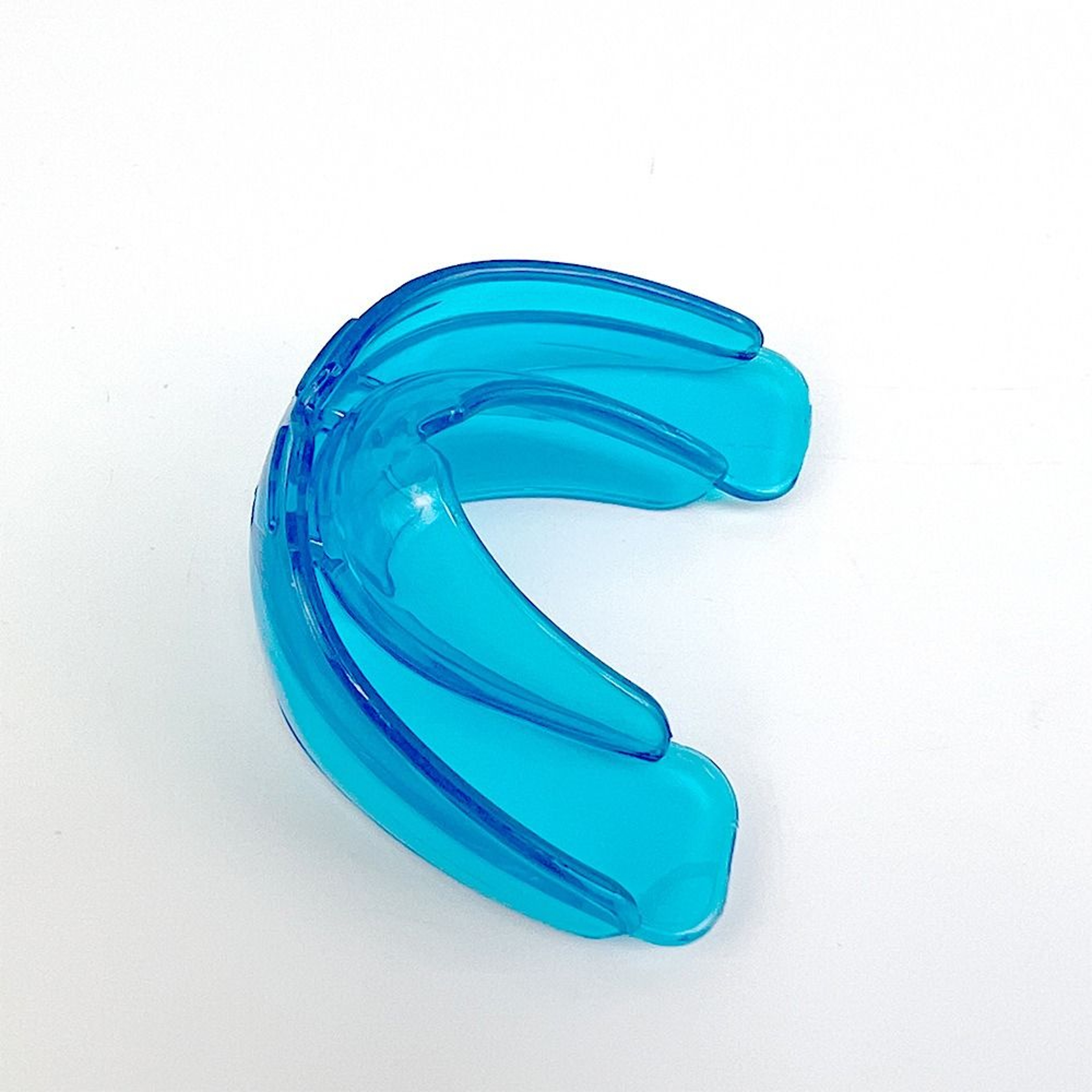 Professional Silicone Mouth Guard, Sports Teeth Protection, Boxing Gum Shield in Blue, Purple, Pink for Adults & Kids – view 10