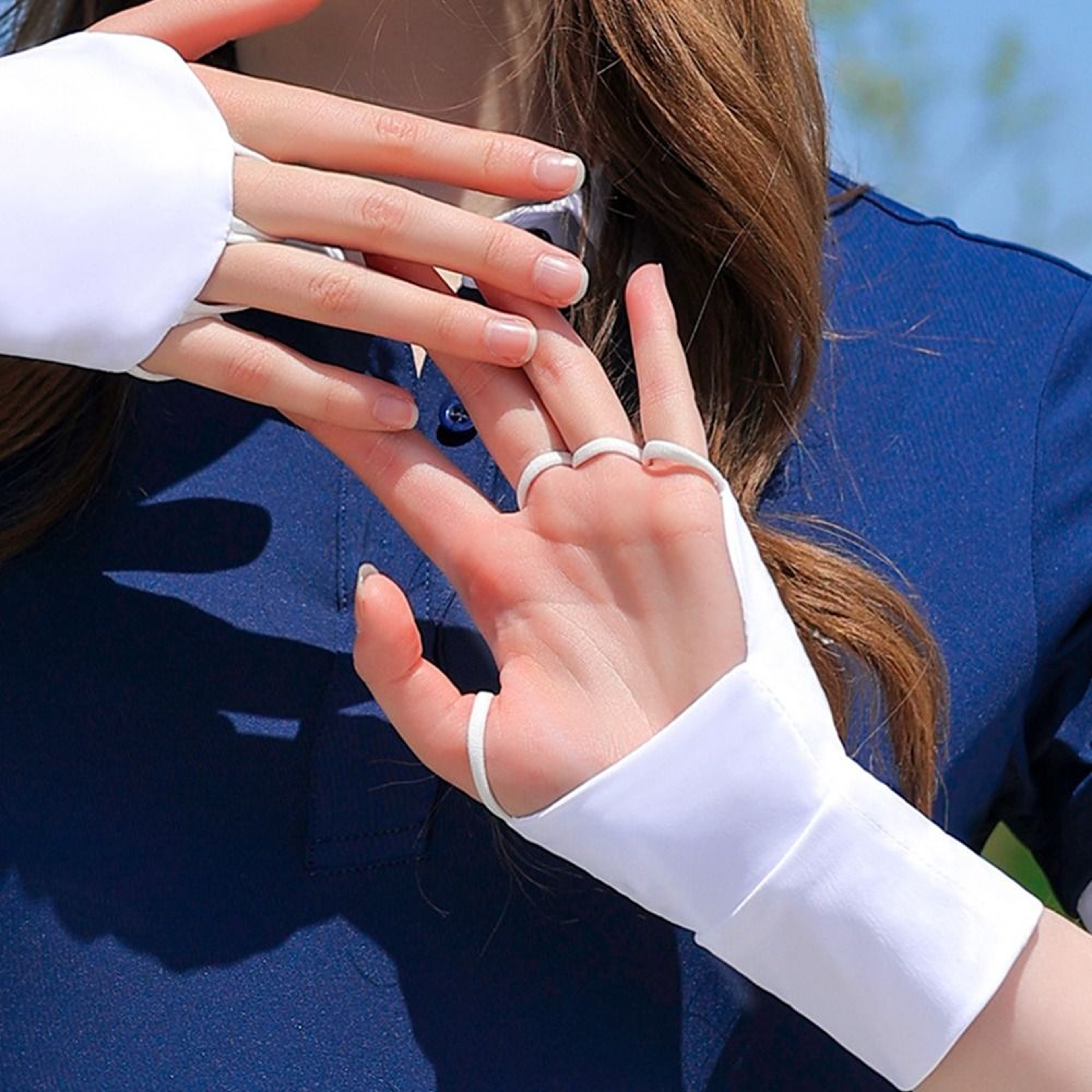 Women Ice Silk Golf Gloves, Elastic Half Finger, UV Protector, Cool Breathable Open Finger Sunscreen Glove – view 4