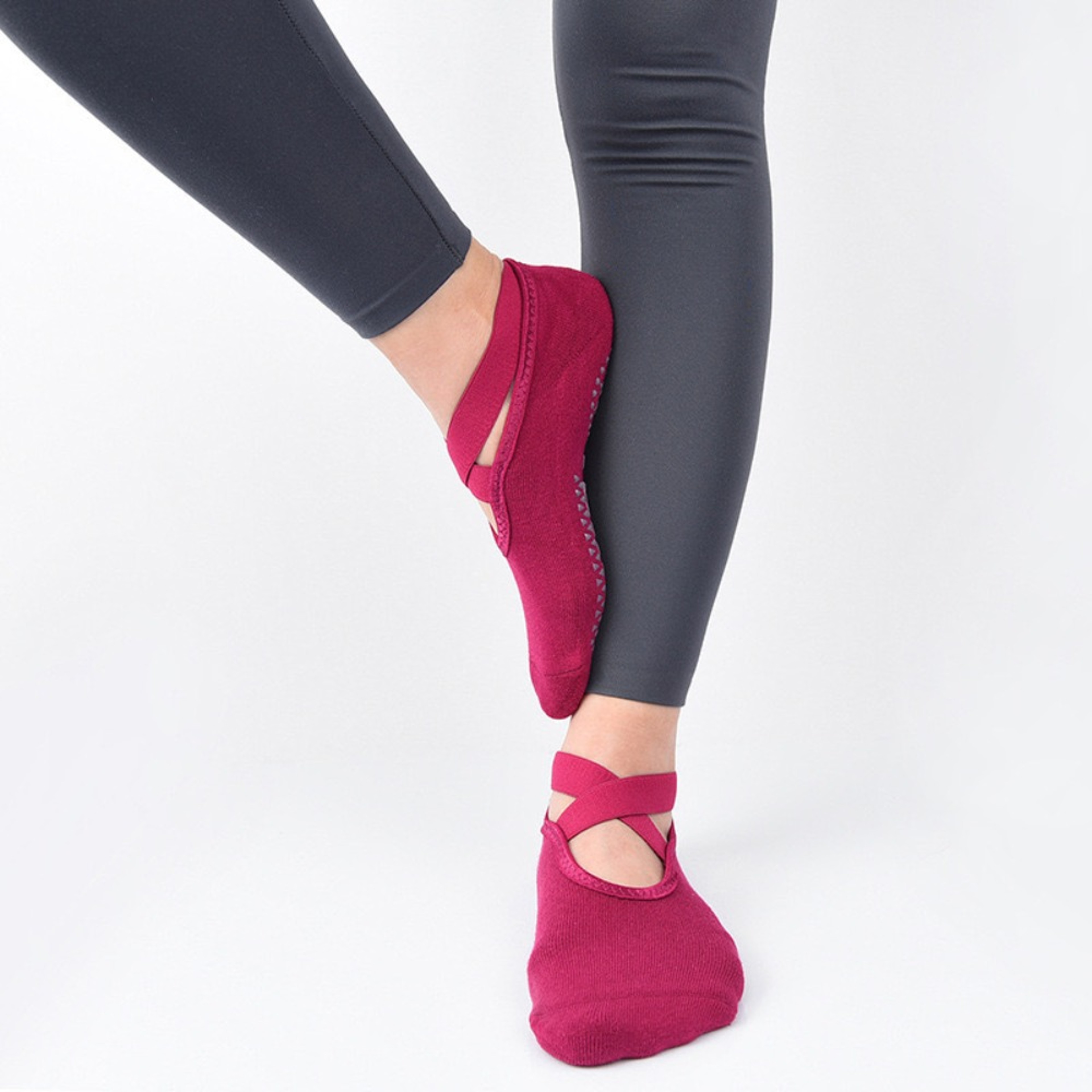 Cotton Ballet Dance Socks, Silicone Grip Towel Texture Pilates Grip, New Nonslip Yoga Socks With Straps for Women – view 10