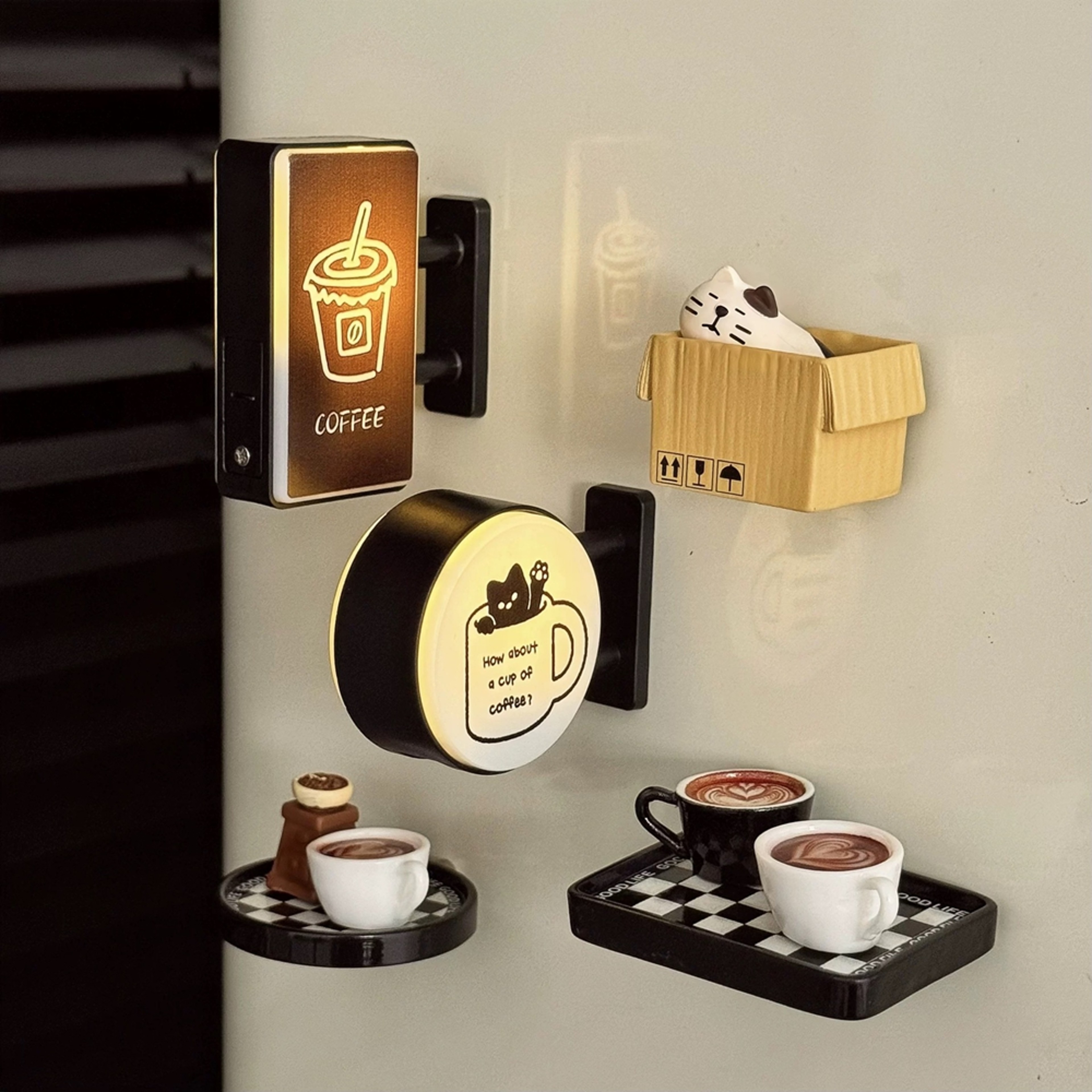 Cat and Dog Pattern Refrigerator Magnet Light, Cute Coffee Theme Decorative Light, Home Decoration – view 1
