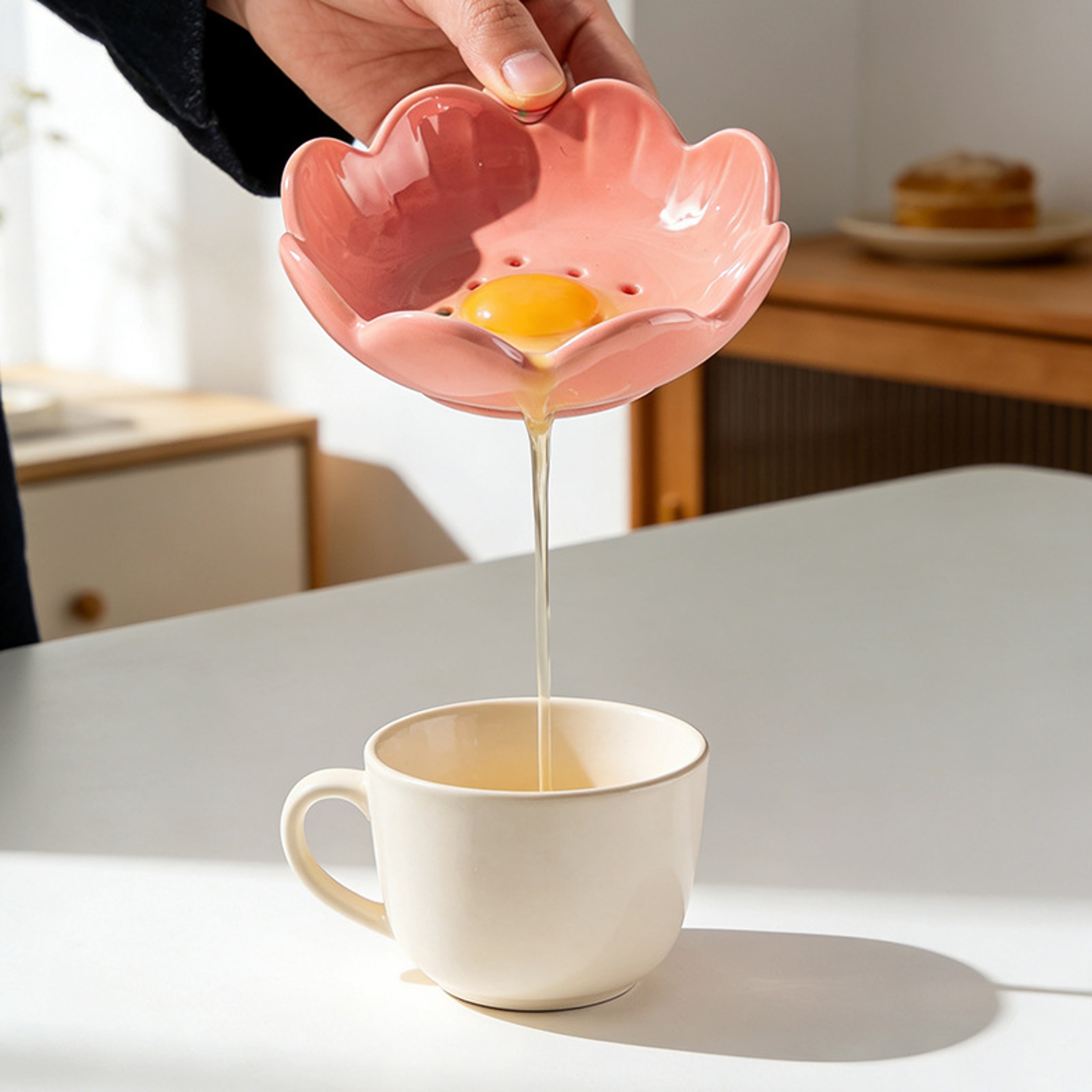 Ceramic Egg White Separator, Porcelain Yolk Filter, Flower Shaped Kitchen Tool for Baking – view 3