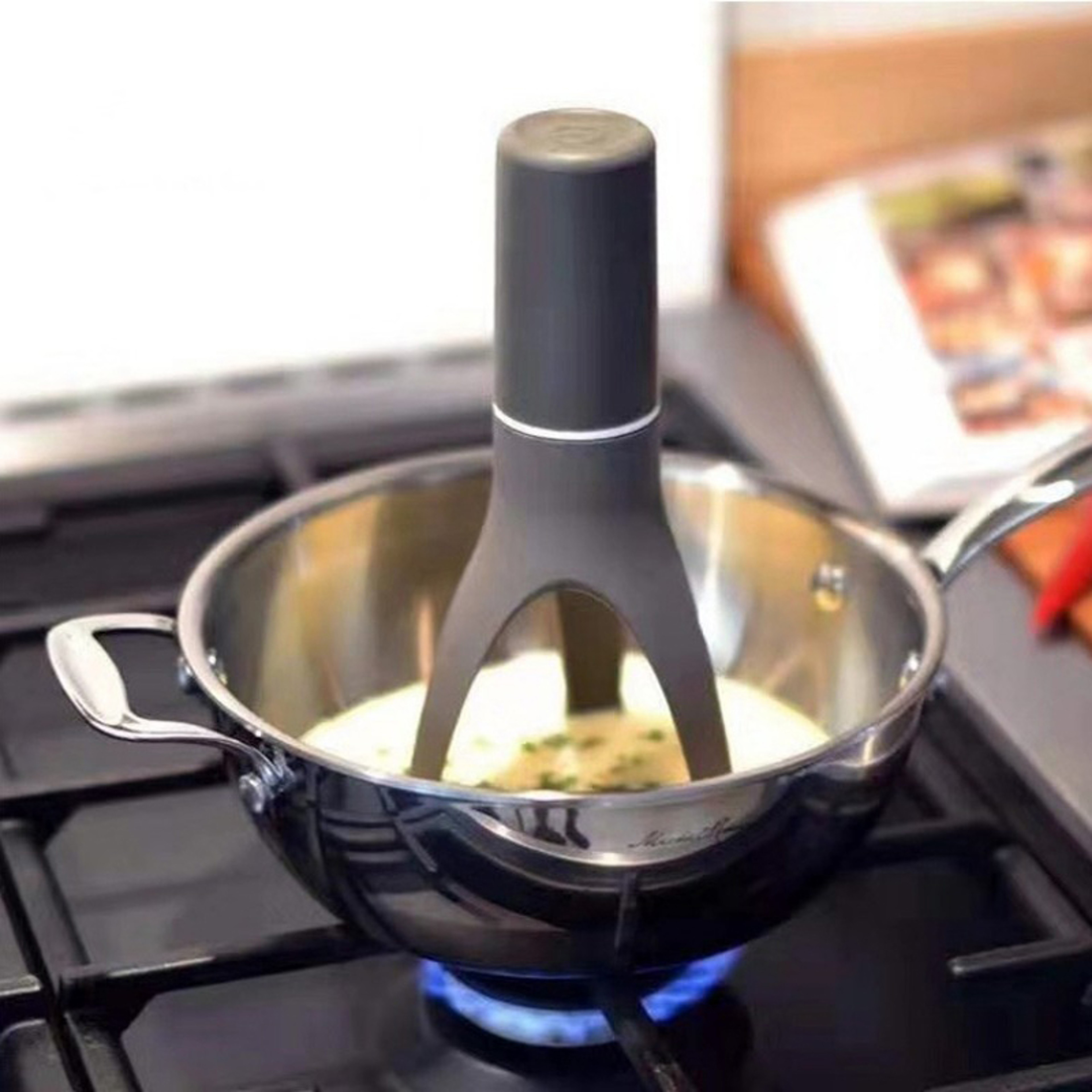 Egg Beater, Fully Automatic Triangular Mixer, Ideal for Baking and Cooking, Easy to Clean – view 3