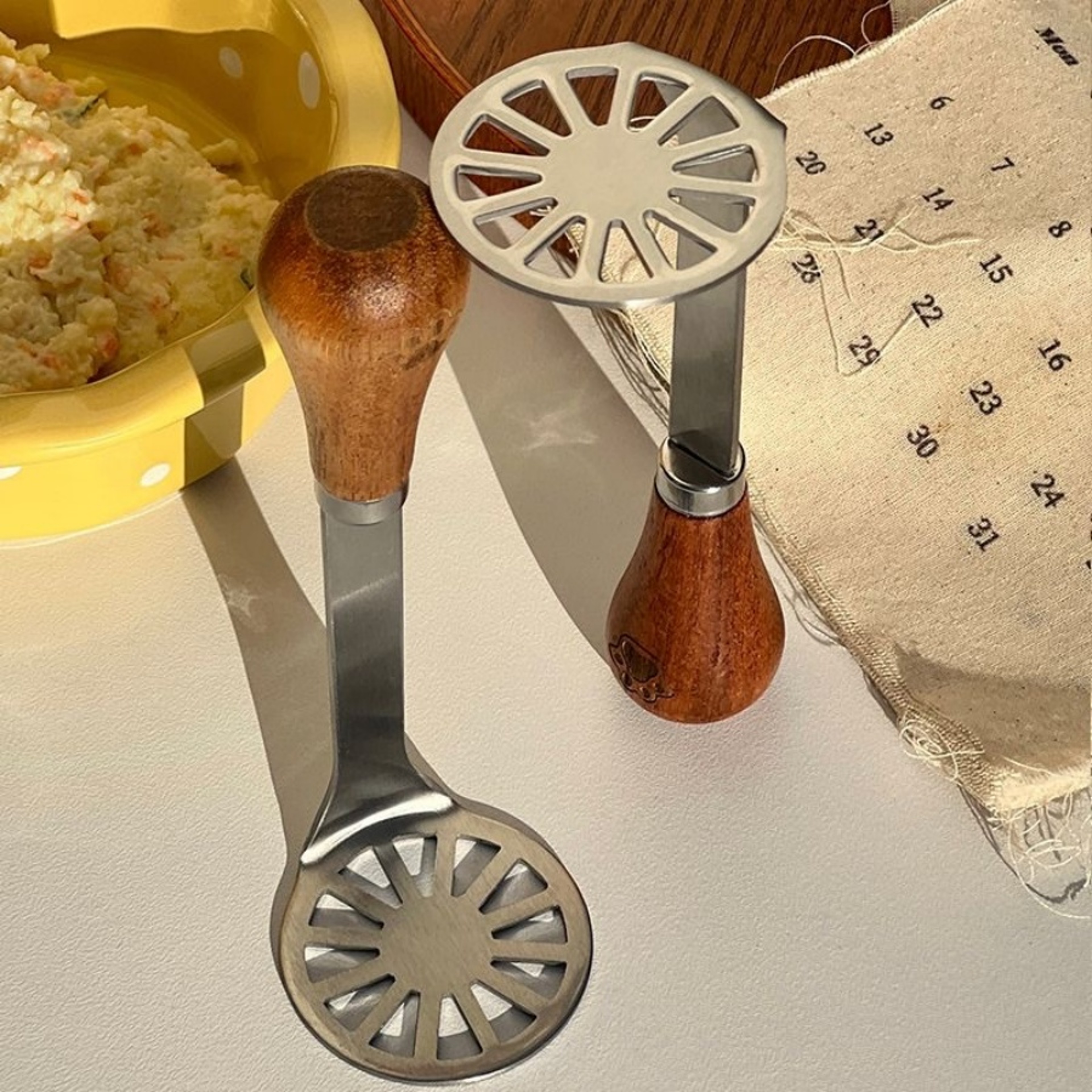 Wooden Handle Potato Masher, Stainless Steel Butter, Cheese Spatula, Fruit Masher, Kitchen Tools – view 5