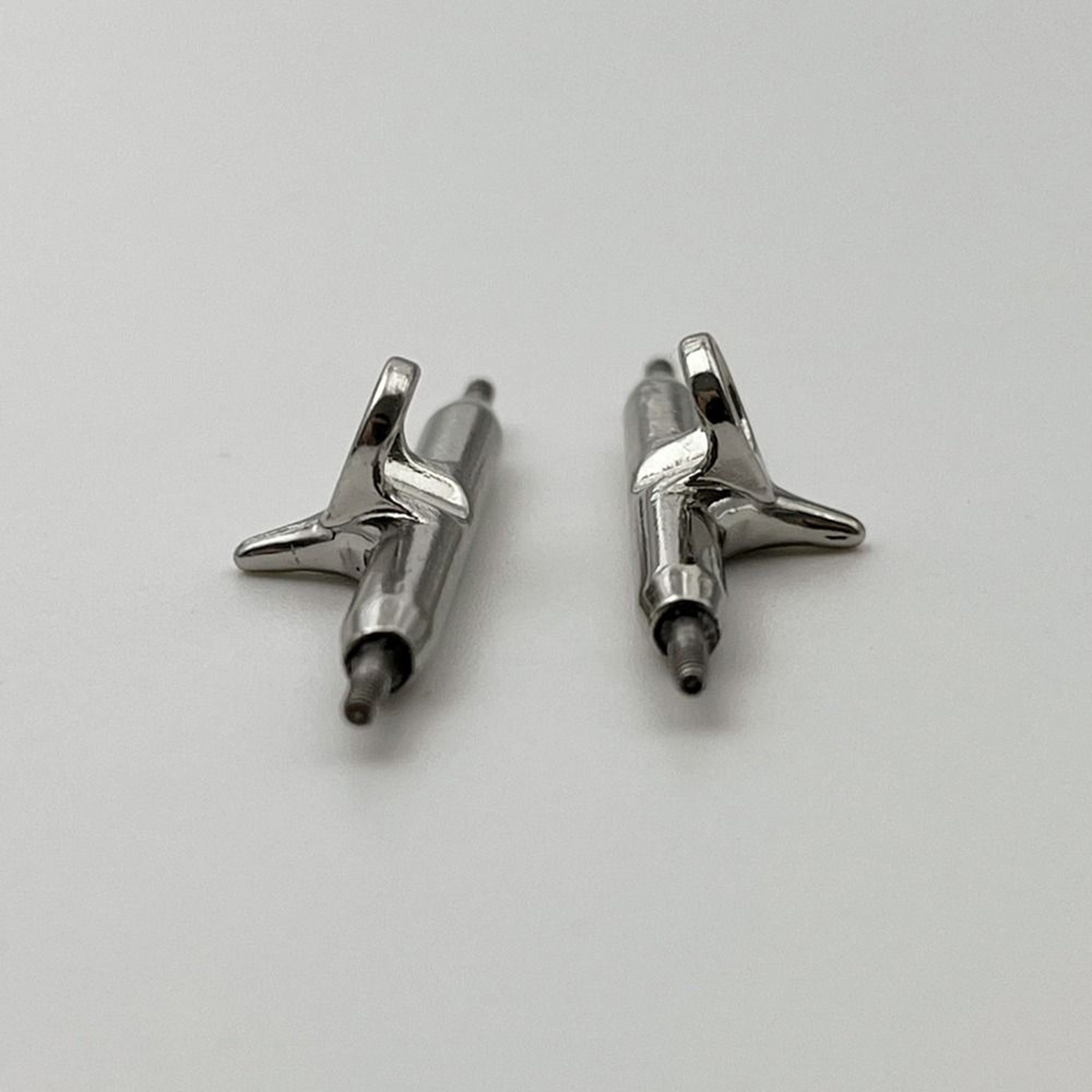 New Fingerboard Truck Set with Nuts, Bolts, Bearings, Deck Brackets for Hobby Collectors – view 3