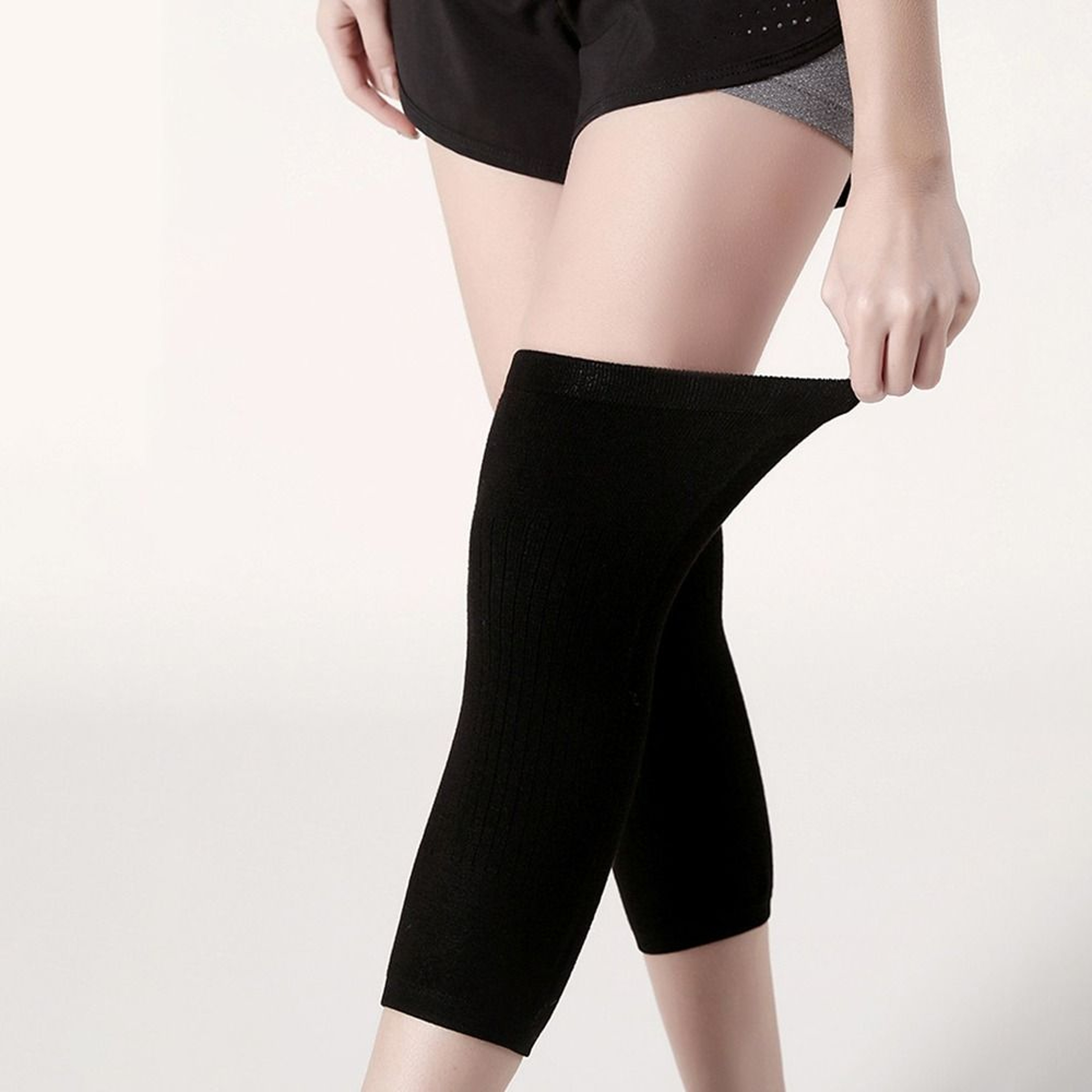 Warm Knee Protector, Velvet Thermal Leg Support for Winter, Heat Storage – view 4