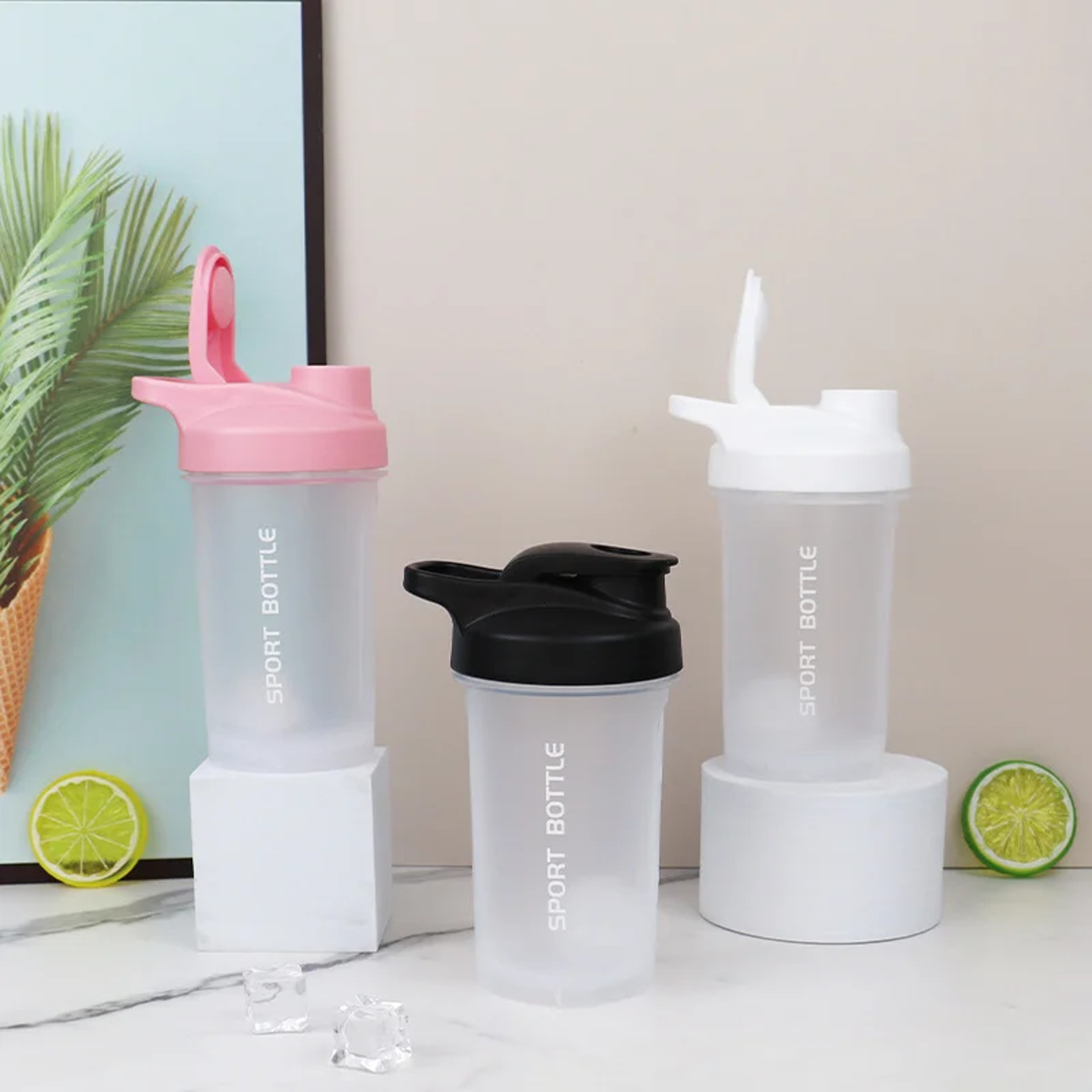 Outdoor Fitness Training Sport Mixing Cup With Scale Leak Proof Water Bottle 2