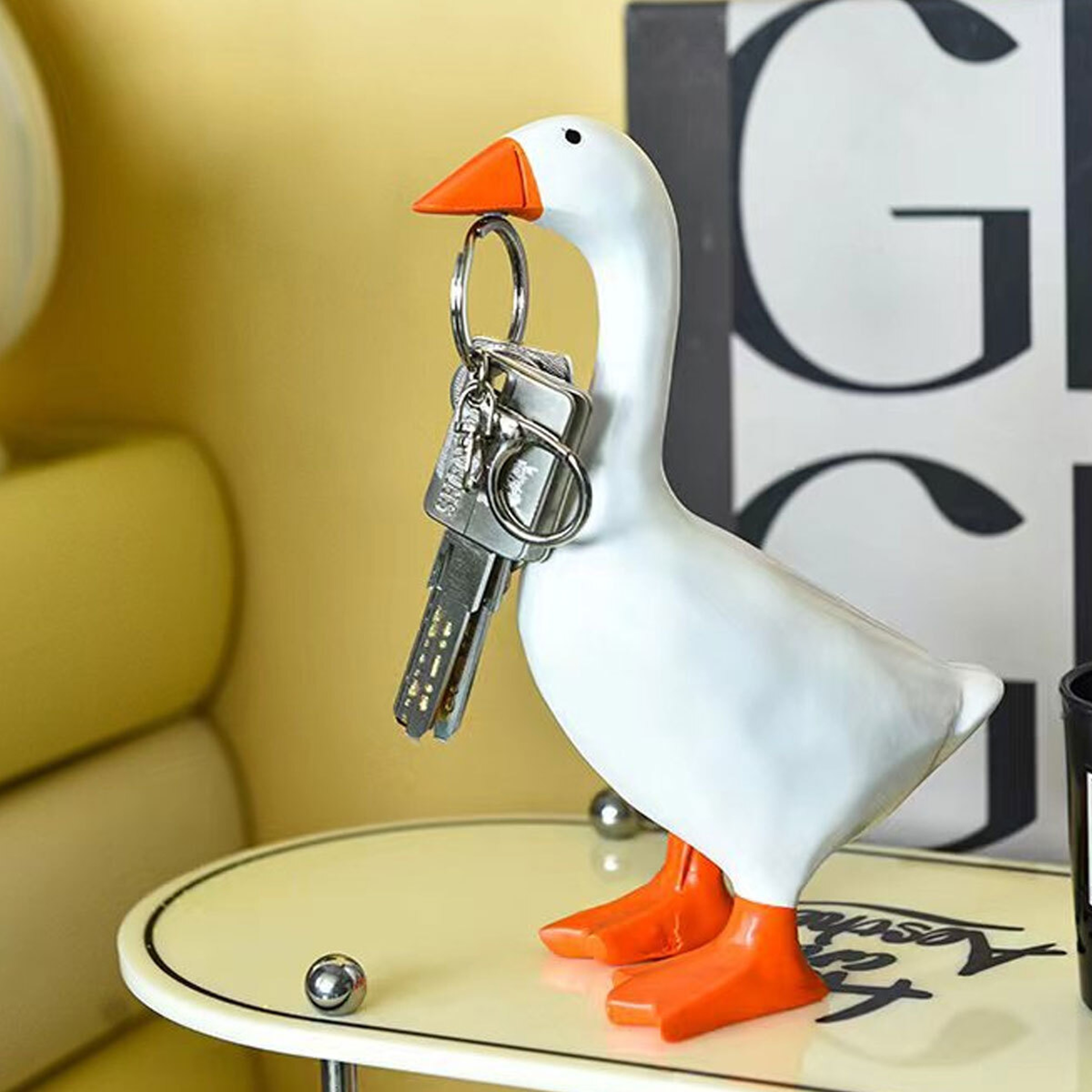Resin Decorative Figurine, Cute Magnetic Goose Key Holder, Strong Magnet for Home Entryway Organizer – view 6