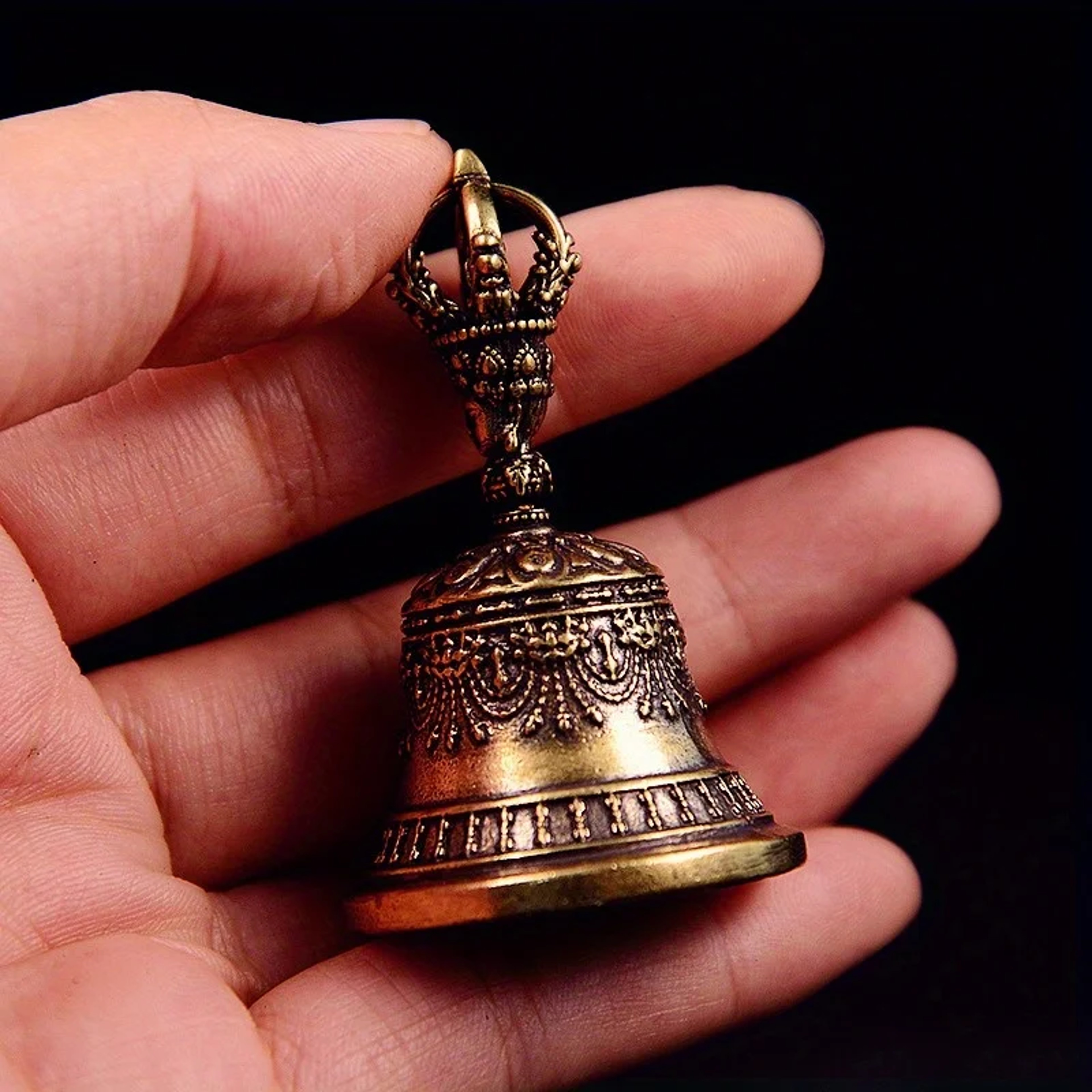 Tibetan Bronze Bell Brass Handicraft Diecasting Drop Bell Key Car Button Wind Bell Creative Gift 4