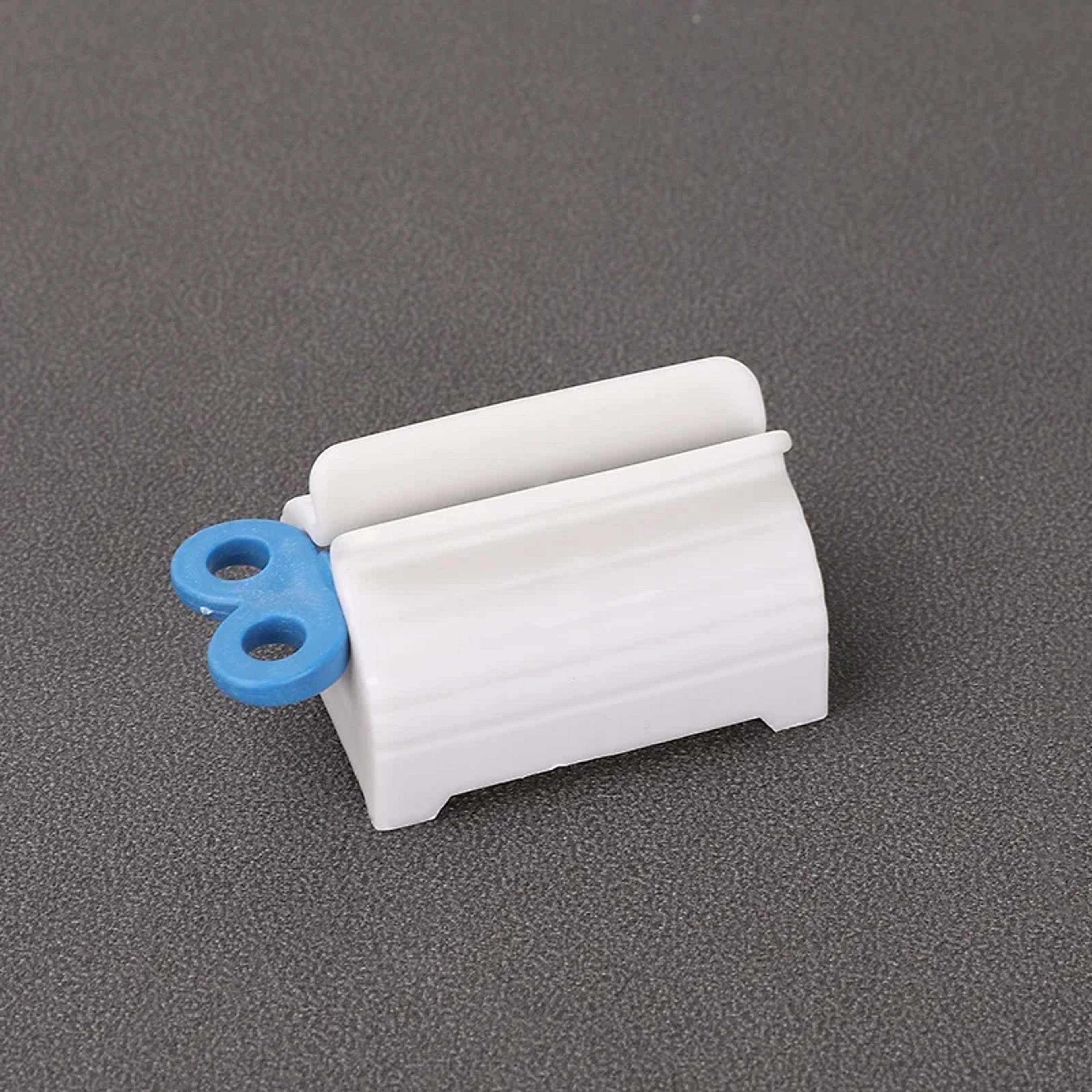 Manual Toothpaste Tube Squeezer ClipOn Facial Cleanser Lotion Squeezer Multifunctional Squeezing To 6