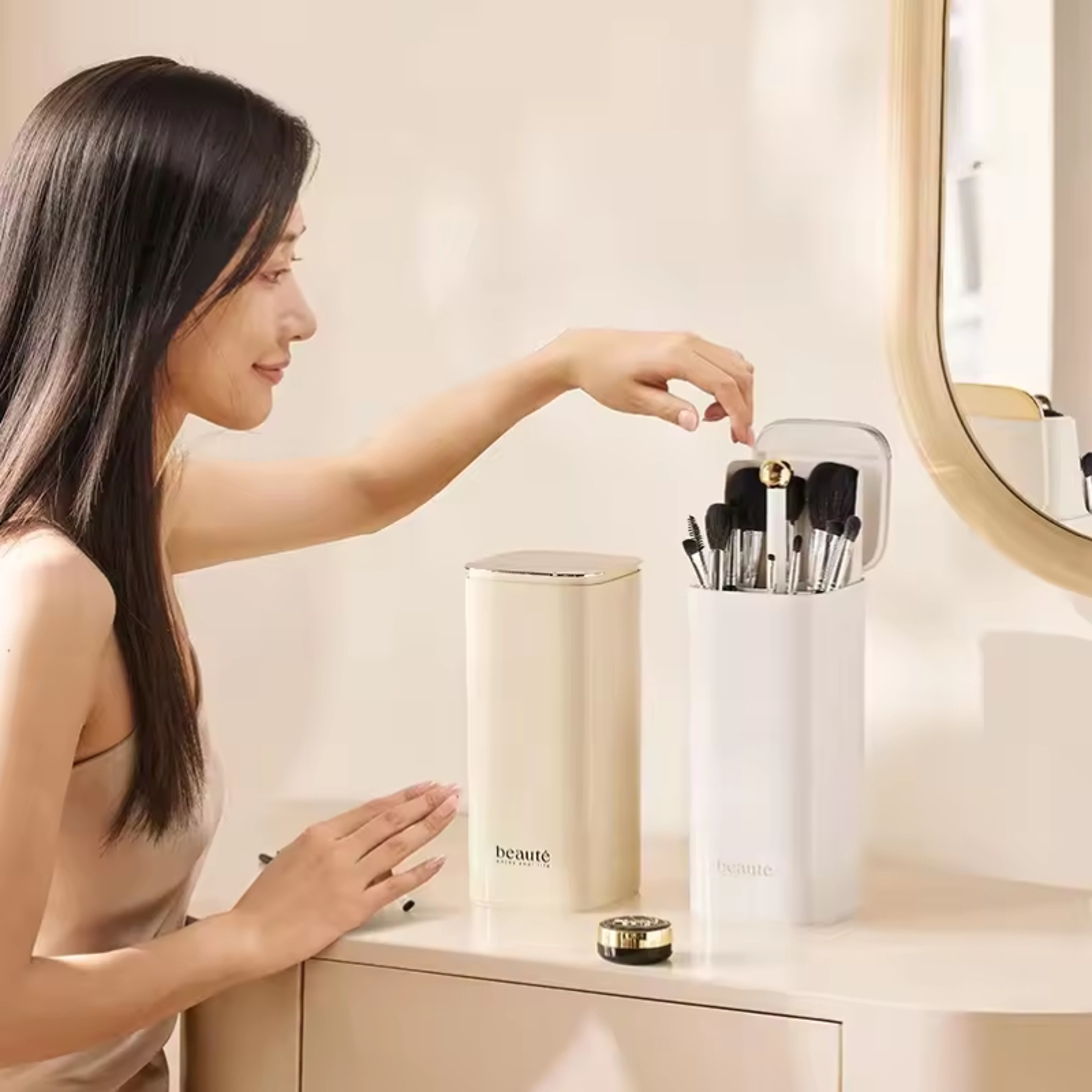 Automatic Lifting Makeup Brush Holder Set, Dustproof Desktop Lipstick Eyebrow Pen Holder Container – view 1