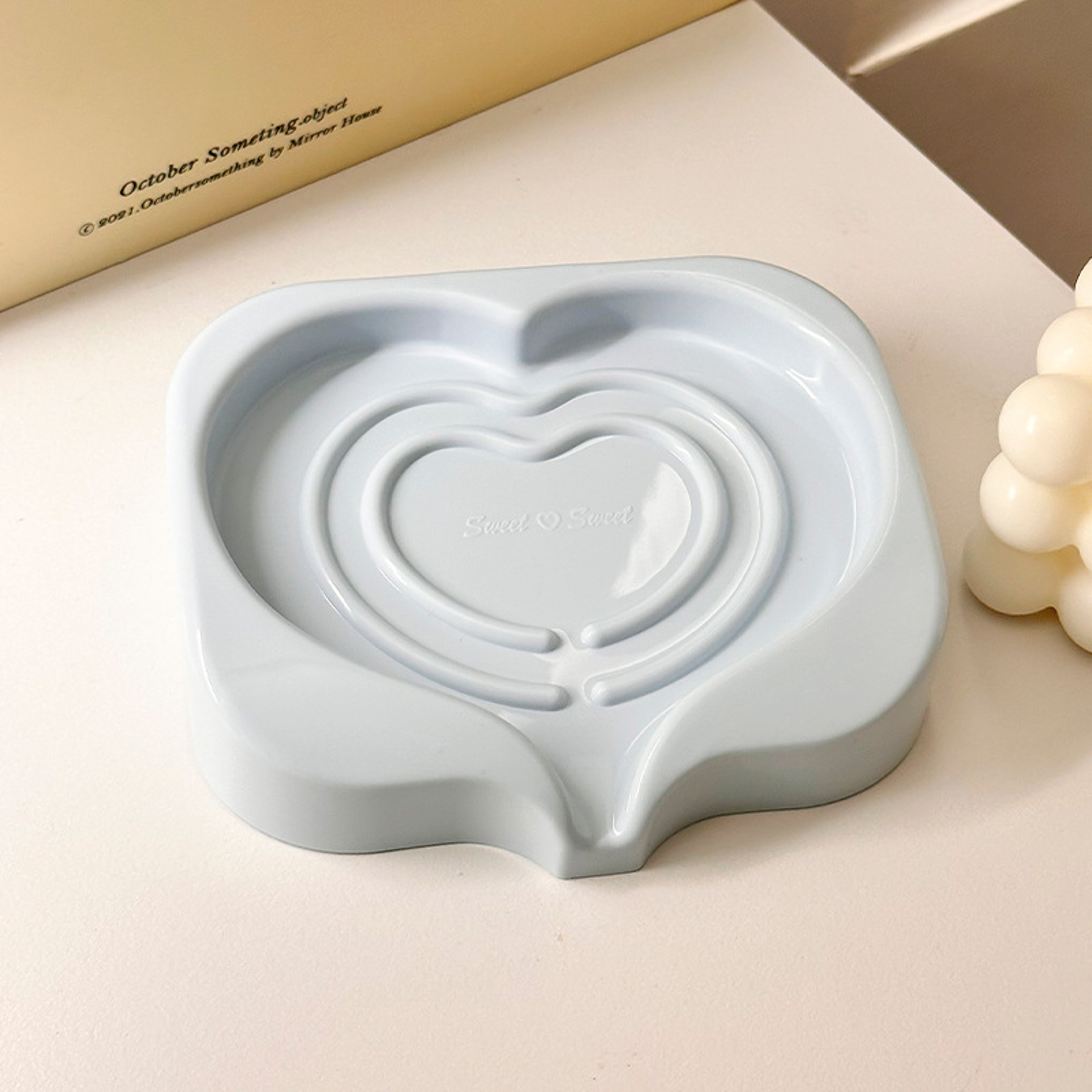 Fast Draining Heart-Shaped Soap Dish, Cute Soap Holder for Bathroom and Kitchen Accessories – view 7