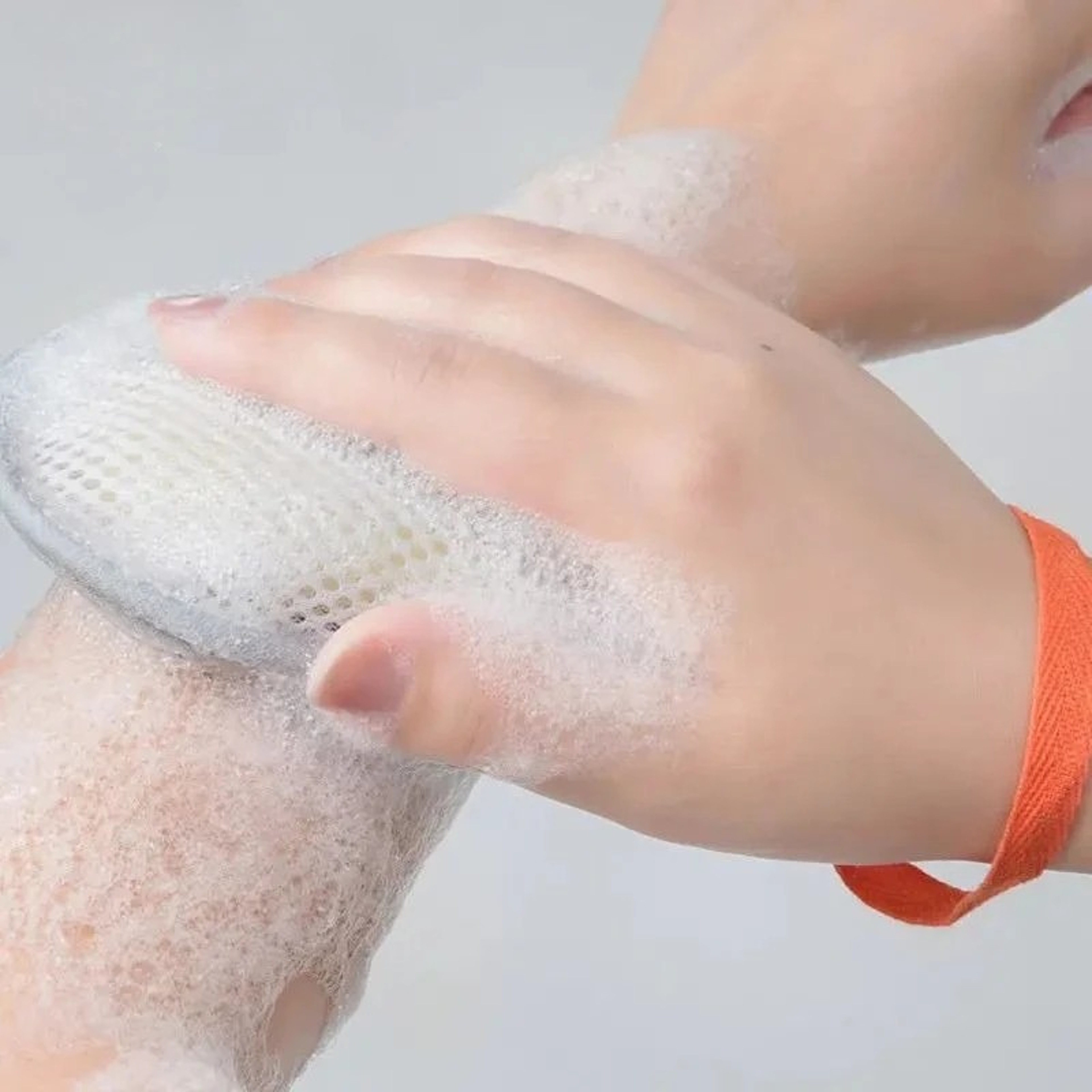 Household Bath Cleaning Accessories Set QuickDrying Foam Net Bath Flower Soap Bag With Suction Cup  2