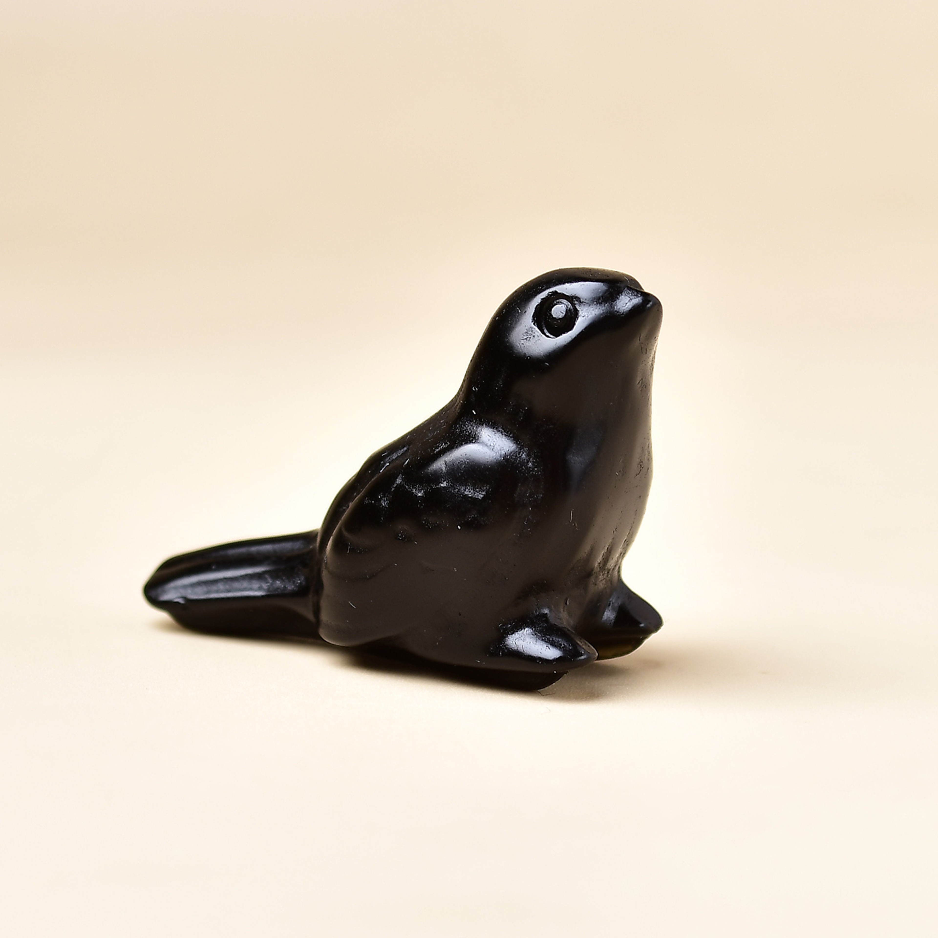 Carved Natural Crystal Bird, Unique Crystal Gift, Decorative Home Item for Elegance – view 7