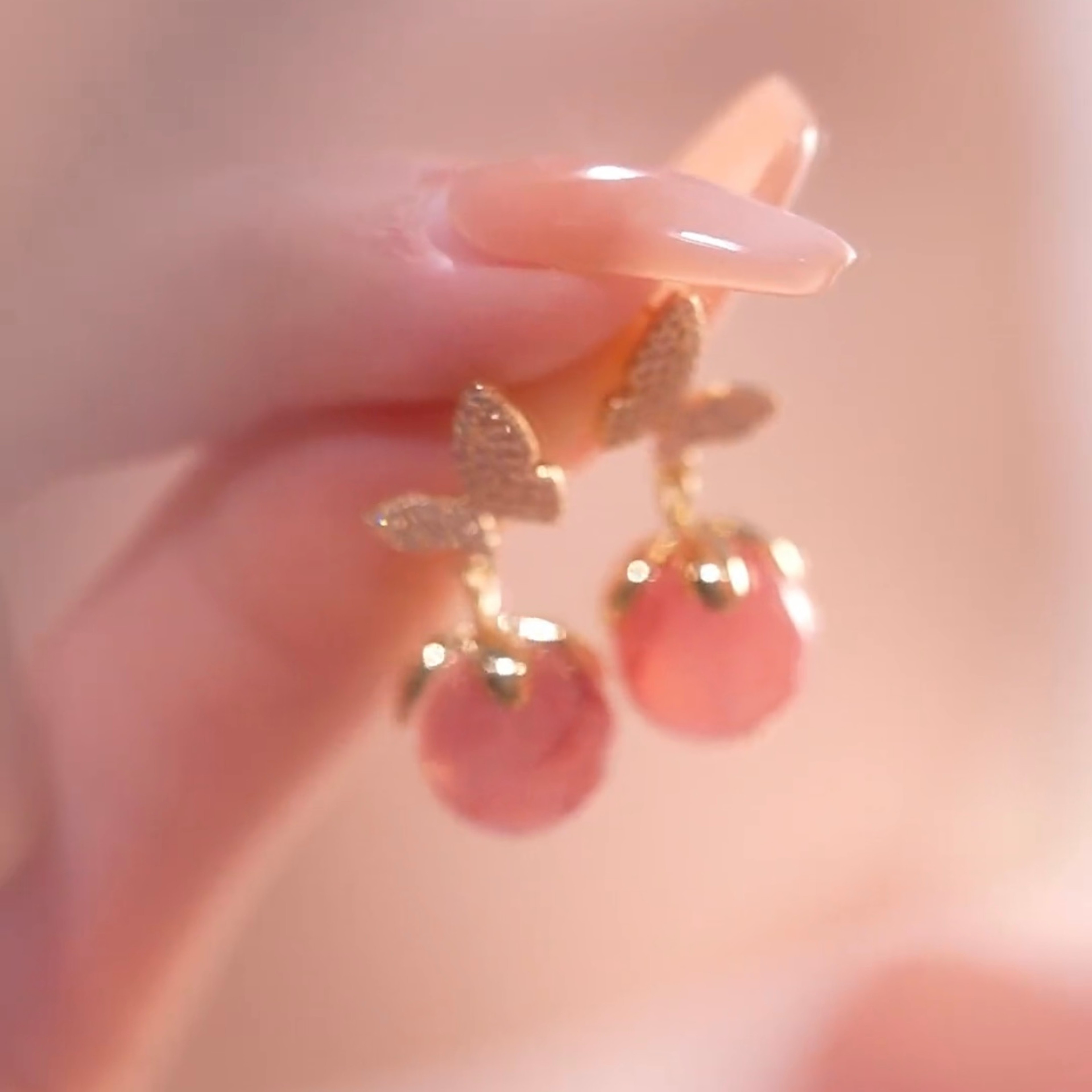 Pink Rose Tulip Heart Earrings, Korean Sweet Resin Cherry Flower Stud, Elegant Jewelry for Women – view 3