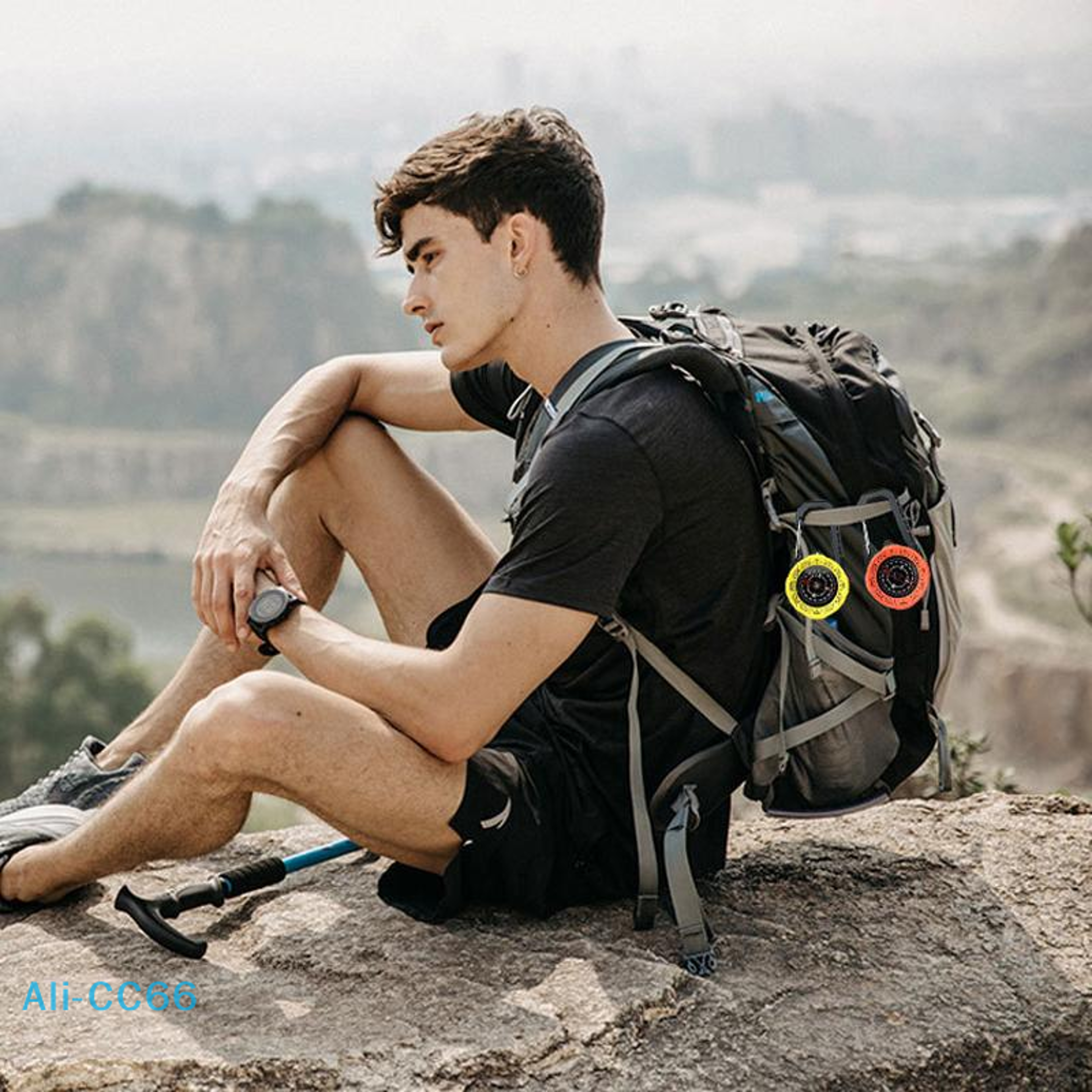 Compass Keychain Carabiner Portable Directional Guide for Hiking & Camping – view 5