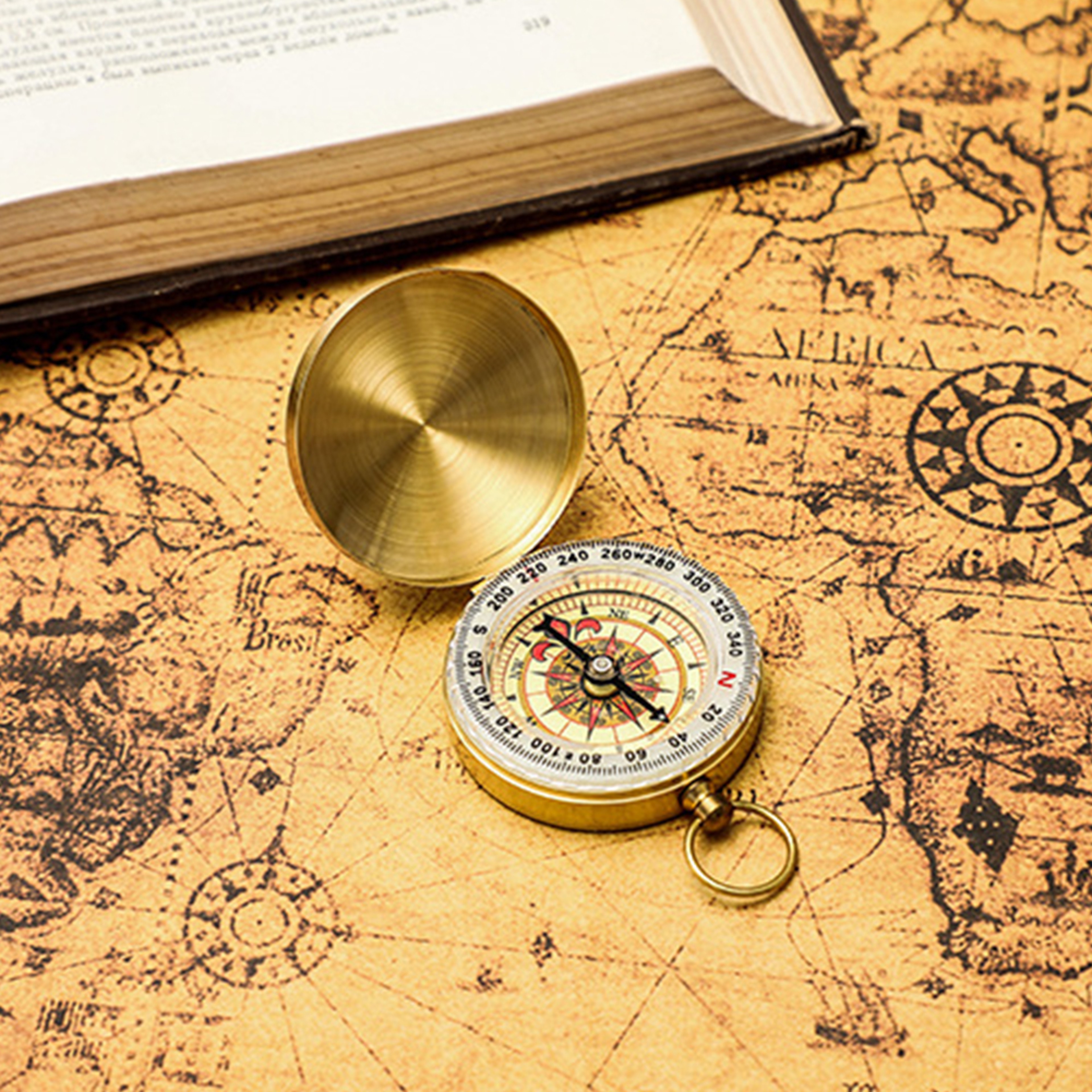 Vintage Outdoor Compass  Pure Copper Multifunctional Hiking Tool with Luminous Feature – view 3