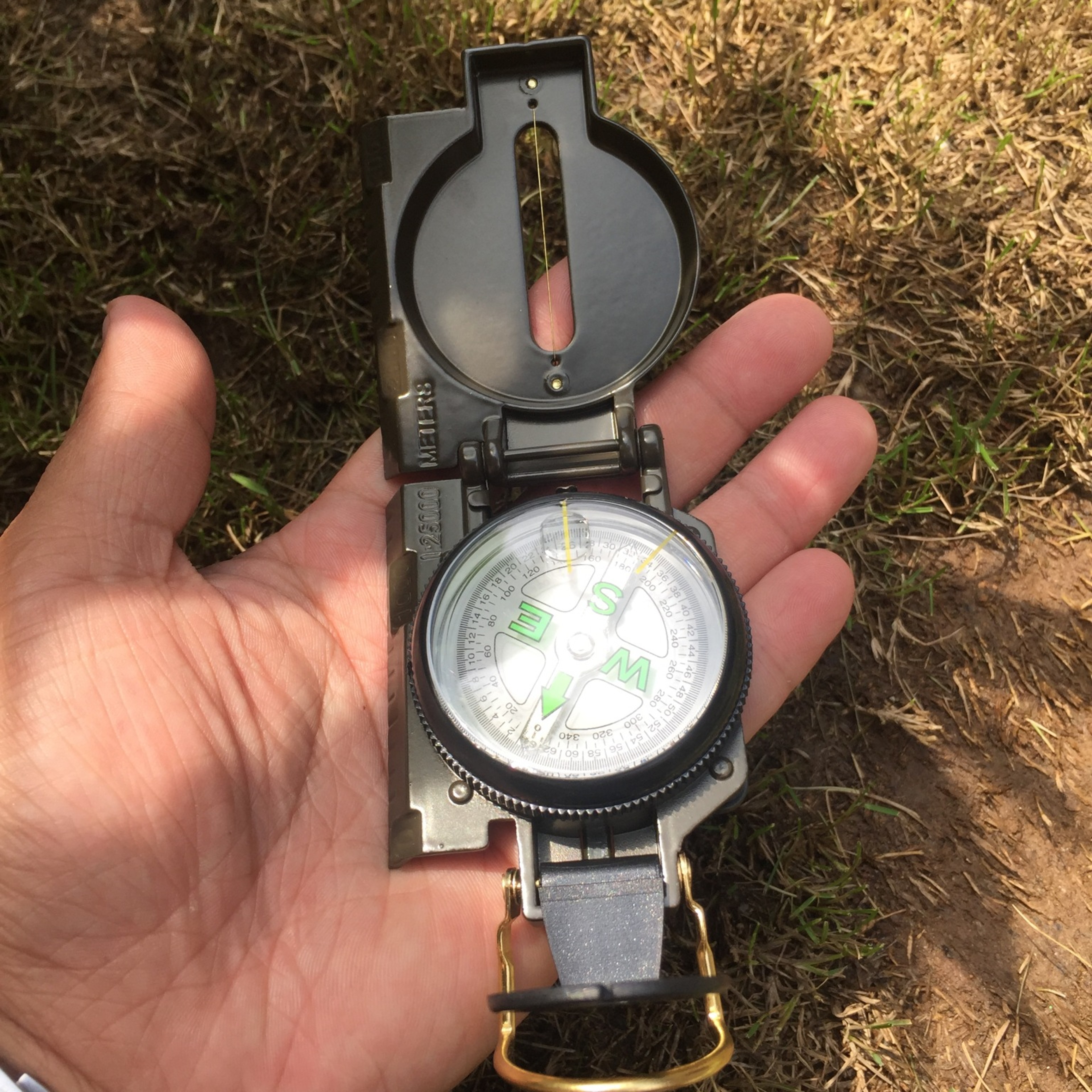 A compact, essential tool for every outdoor adventurer, combining precision with versatility. – view 1