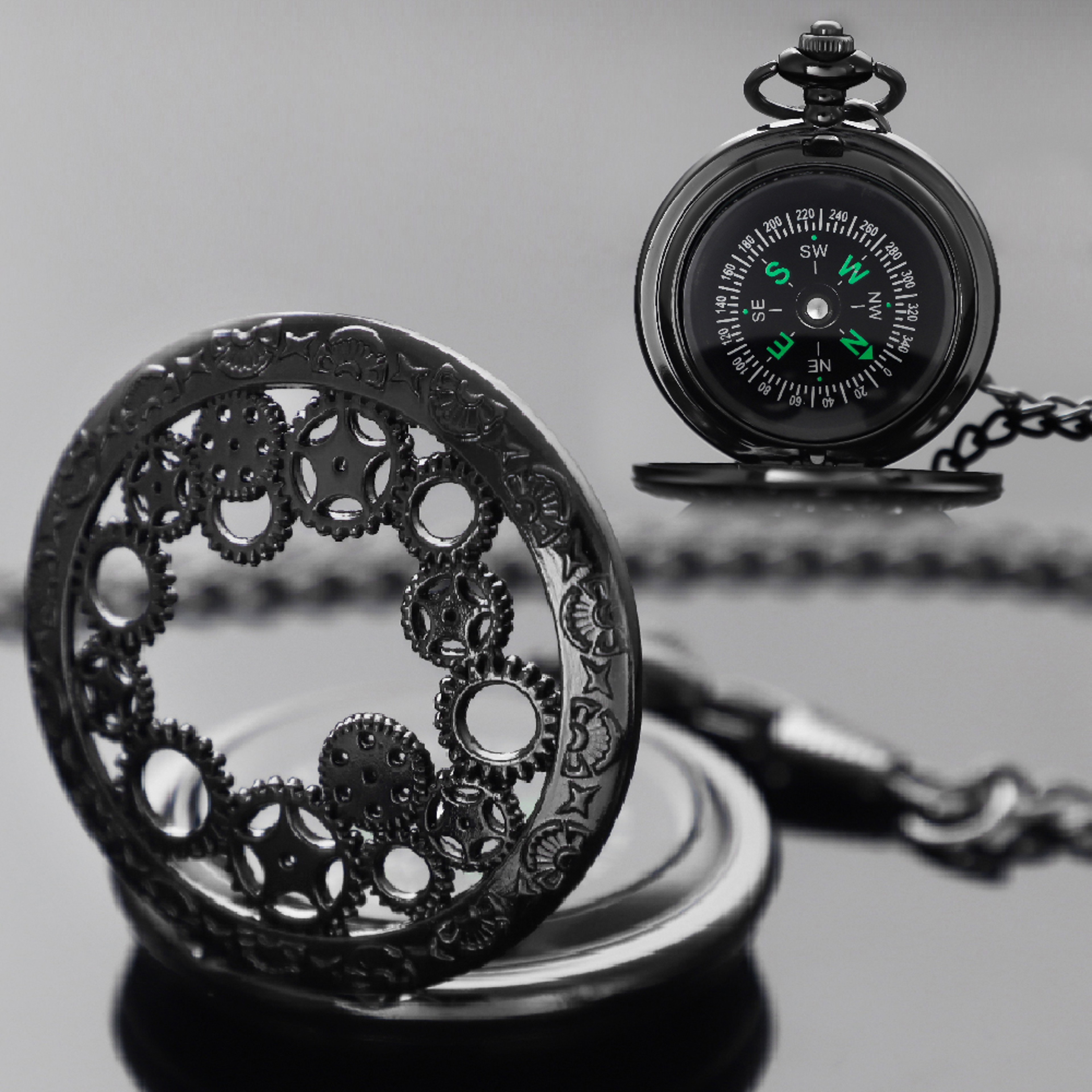 Vintage Brass Compass Pocket Watch Antique Style Navigation Compass For Hiking Camping Gift 0