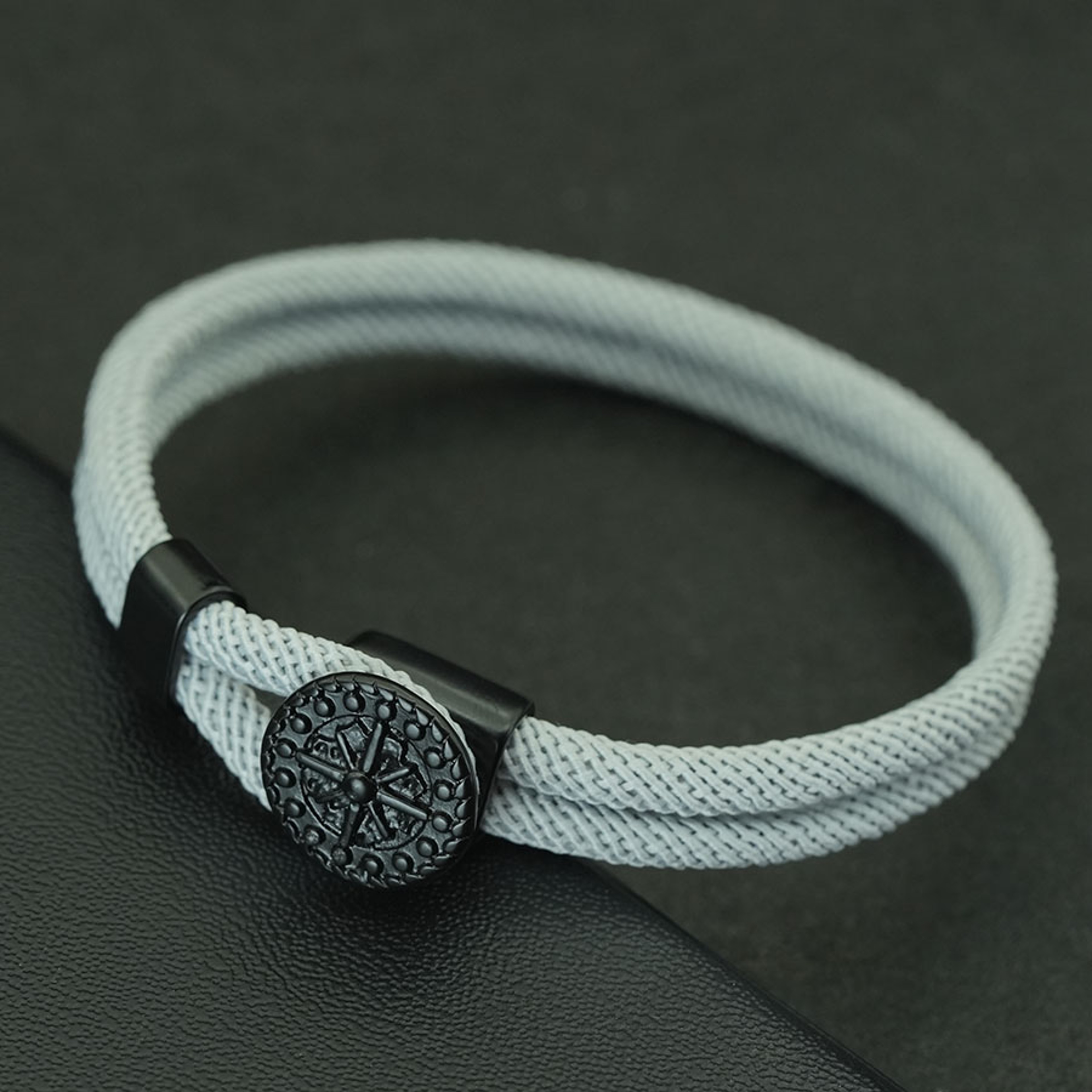 Nautical Compass Braided Rope Bracelet for Men Handmade Hook Surf Style Gift – view 9