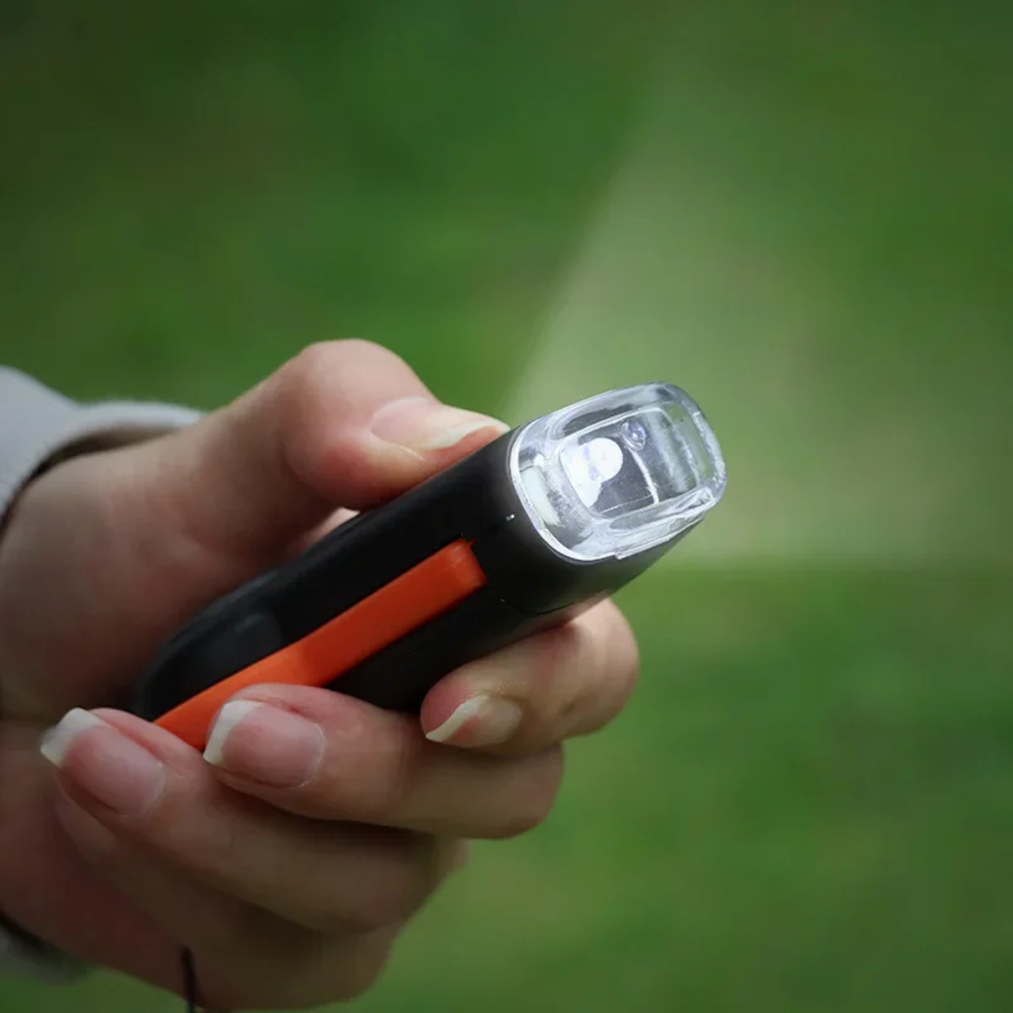 Multifunction Survival Whistle Tool with LED Light Compass Thermometer for Camping Hiking Safety – view 4