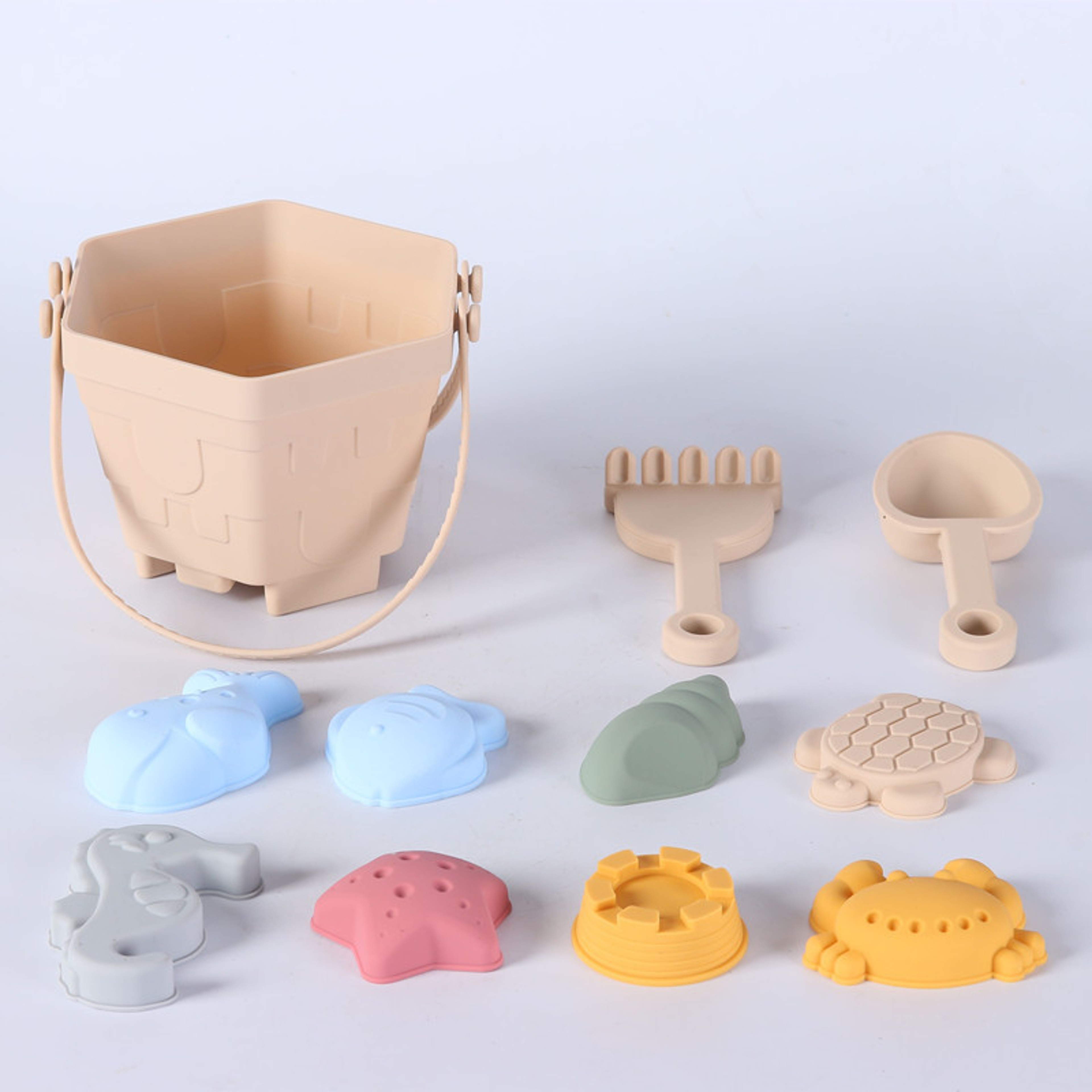 High-Flex Silicone Beach Sand Bucket and Digging Toy Set for Kids Outdoor Play – view 2