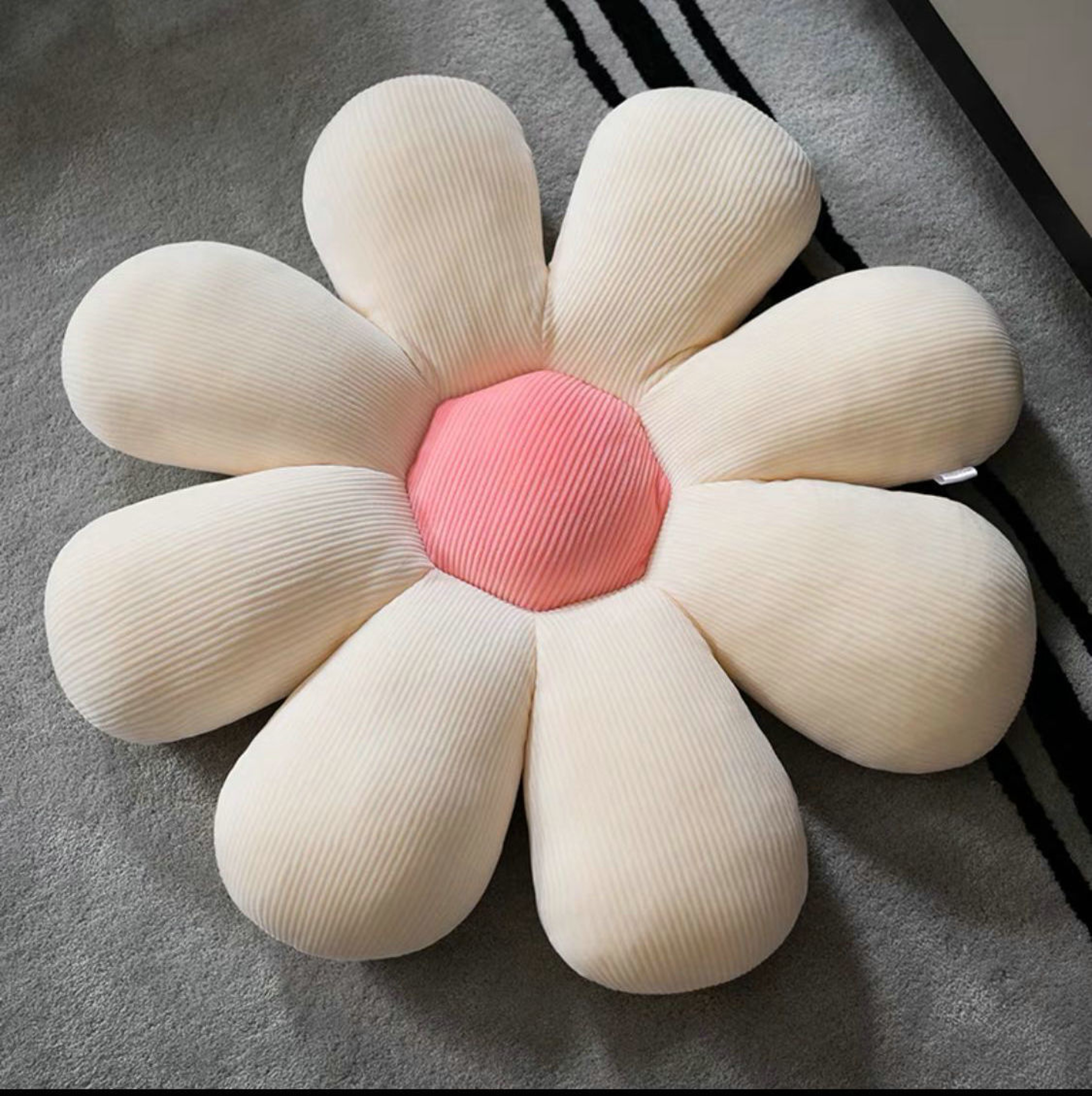 Six Petal Flower Cushion HighQuality Sunflower Pillow Pink Flower Bay Window Decor For Bedroom Seat 5