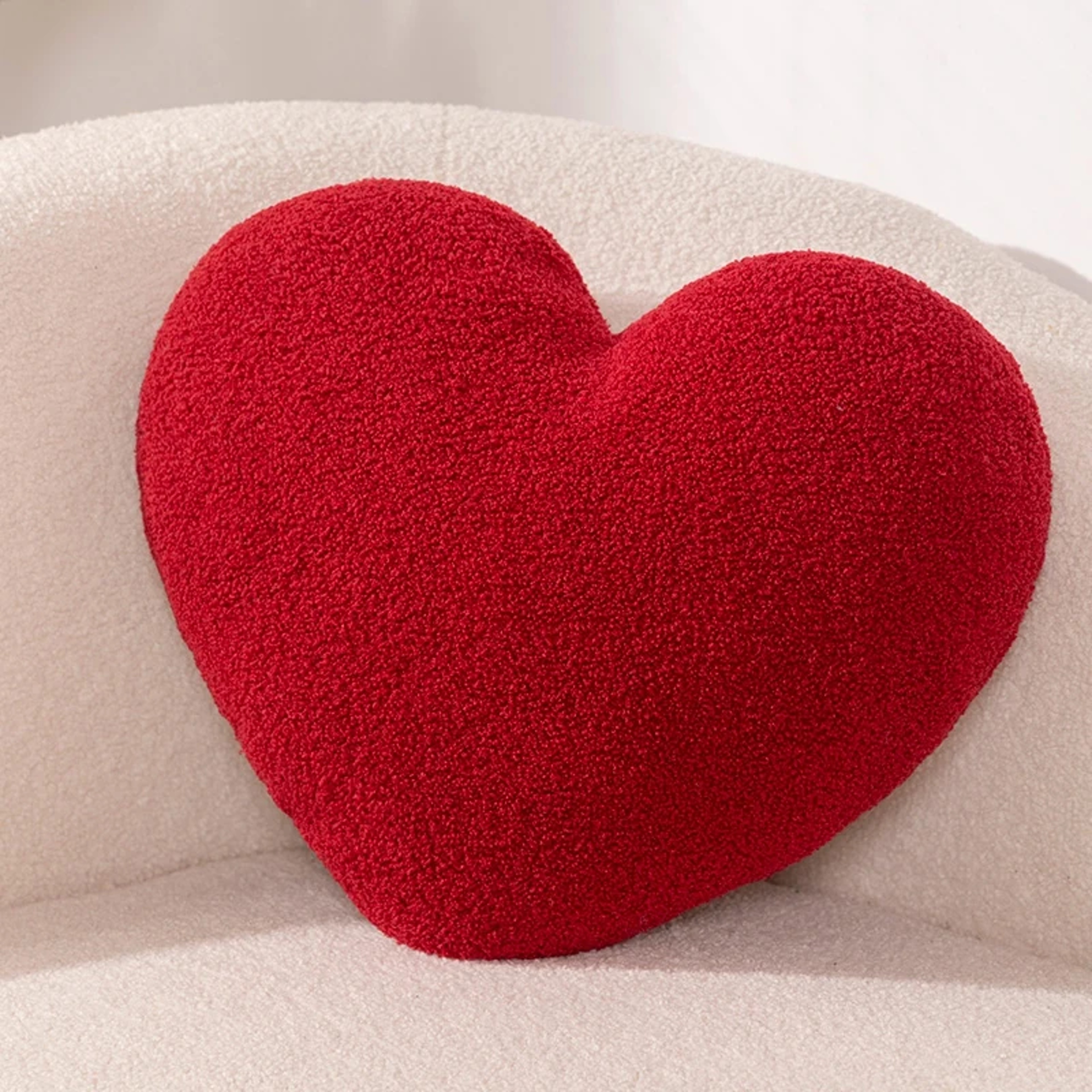 Soft Cartoon Dolls, Simulation Red Heart Throw Pillow, Comfortable Plush Toys, Funny Gift for Birthday Present – view 7