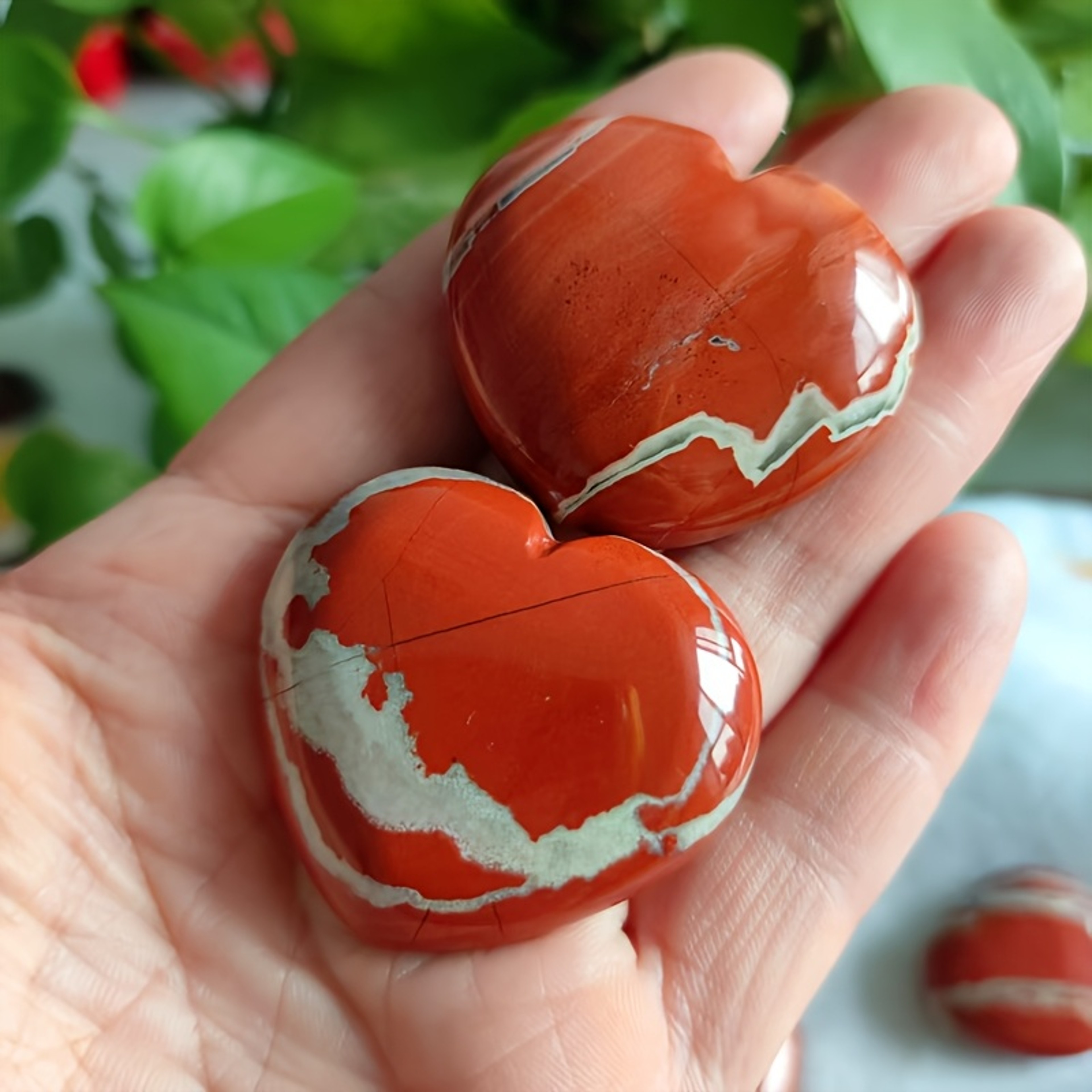 Decorative Item Pendant, Natural Red Jasper Heart-Shaped, Suitable for Home Decoration, Jewelry Gifts – view 2