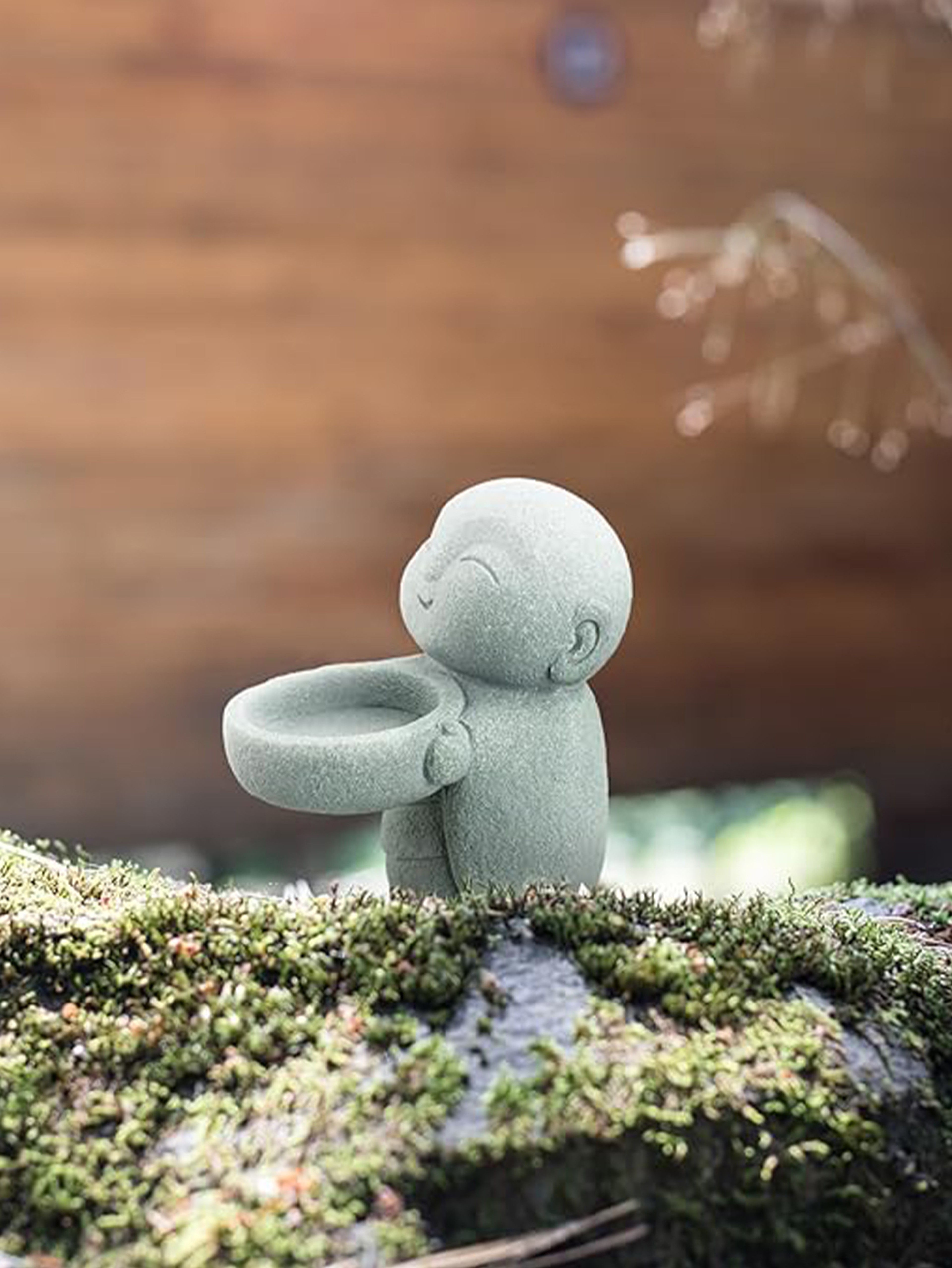 Retro Little Monk Candle Holder Base, Perfect Home Decor for Dining Table and Study Desktop Ornament – view 4
