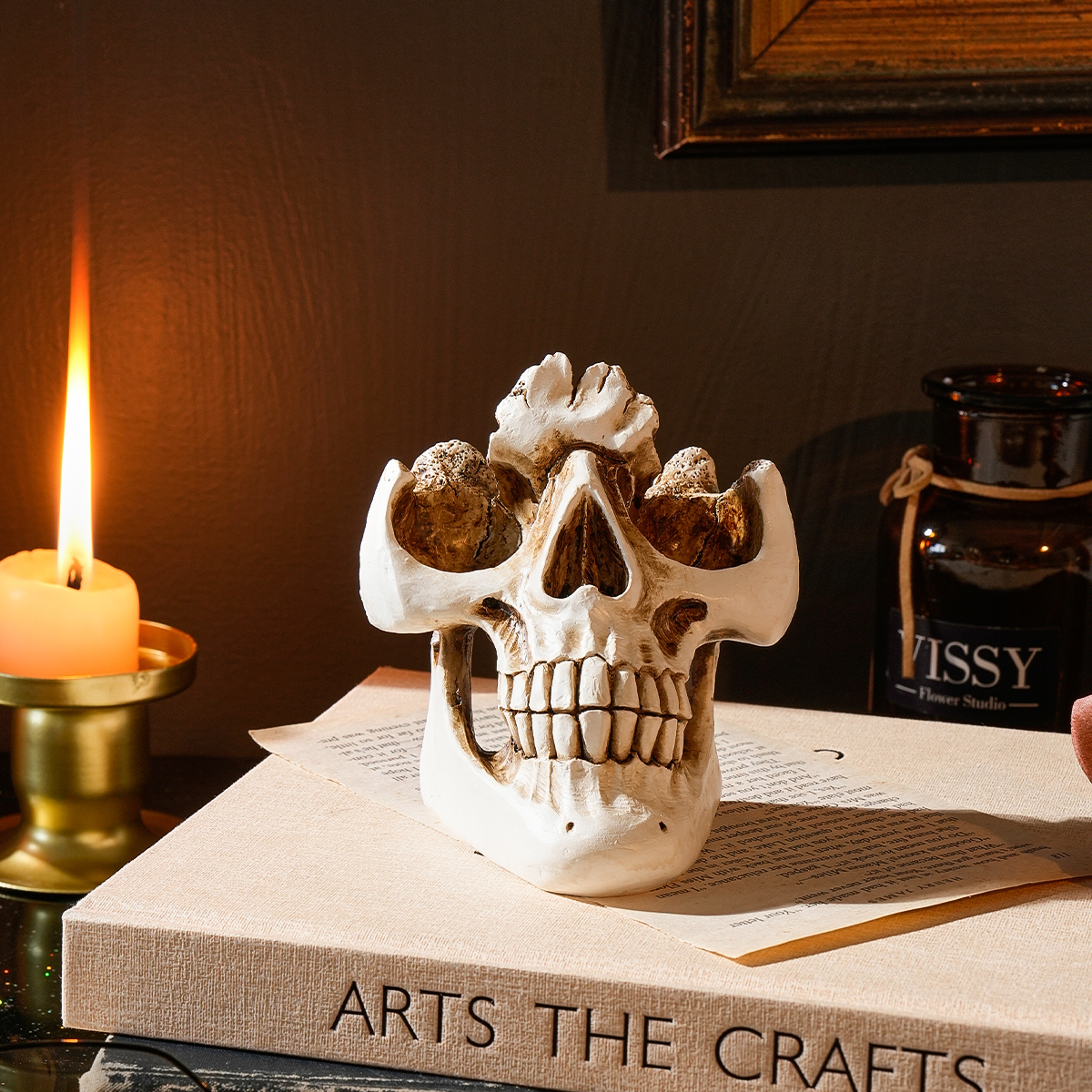 Skull-Shaped Glasses Storage Rack, Halloween Decoration, Resin Material Home Decor Item – view 6
