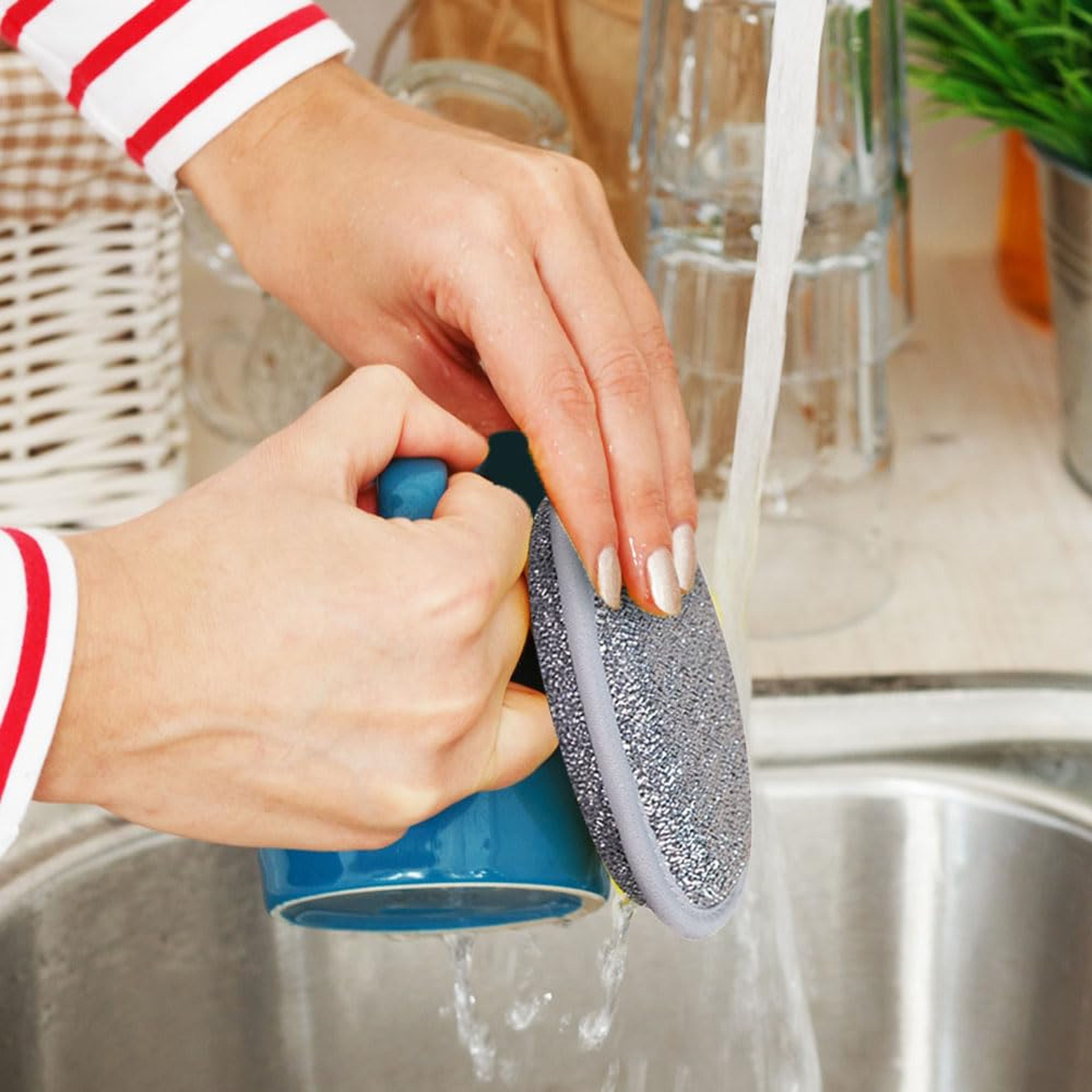 SparkClean Non Scratch Wire Dishcloth Set Reusable Kitchen Cleaning Cloth For Pots Pans And Sinks 2