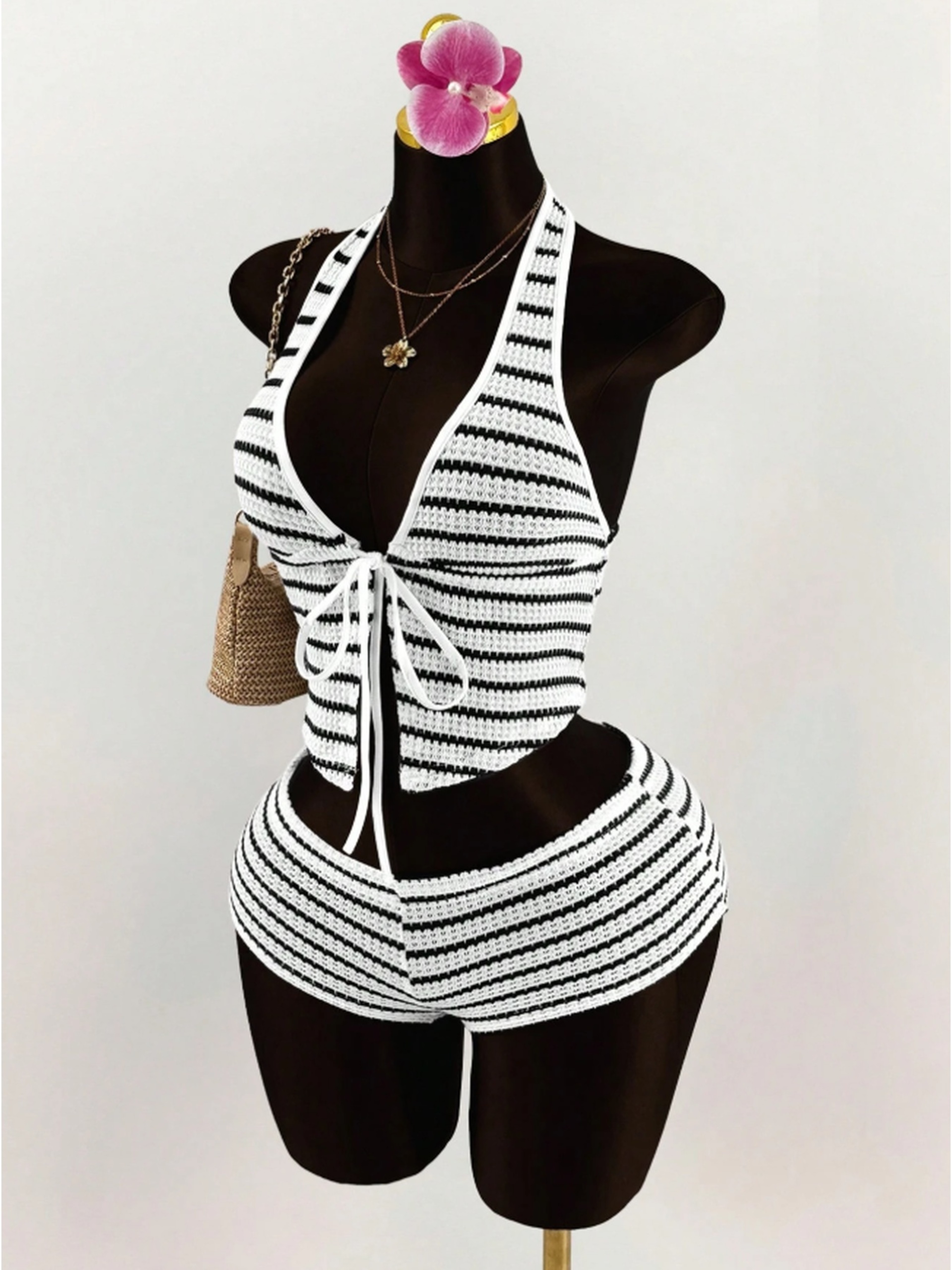 Summer Color Block Halter Top And Shorts Set For Women 1