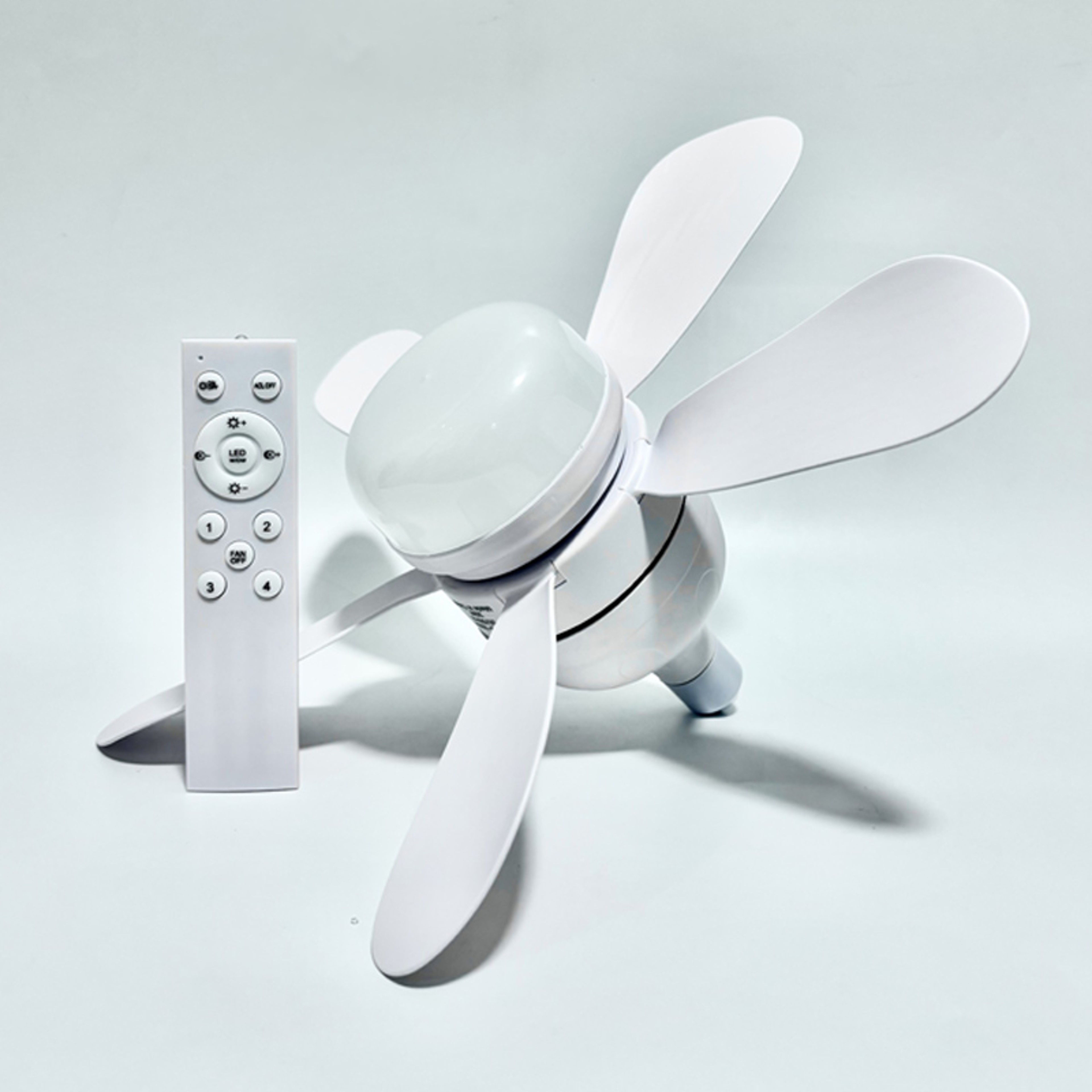 Modern Ceiling Fan with Light, Remote Control, Speed Adjustable, for Bedroom – view 1