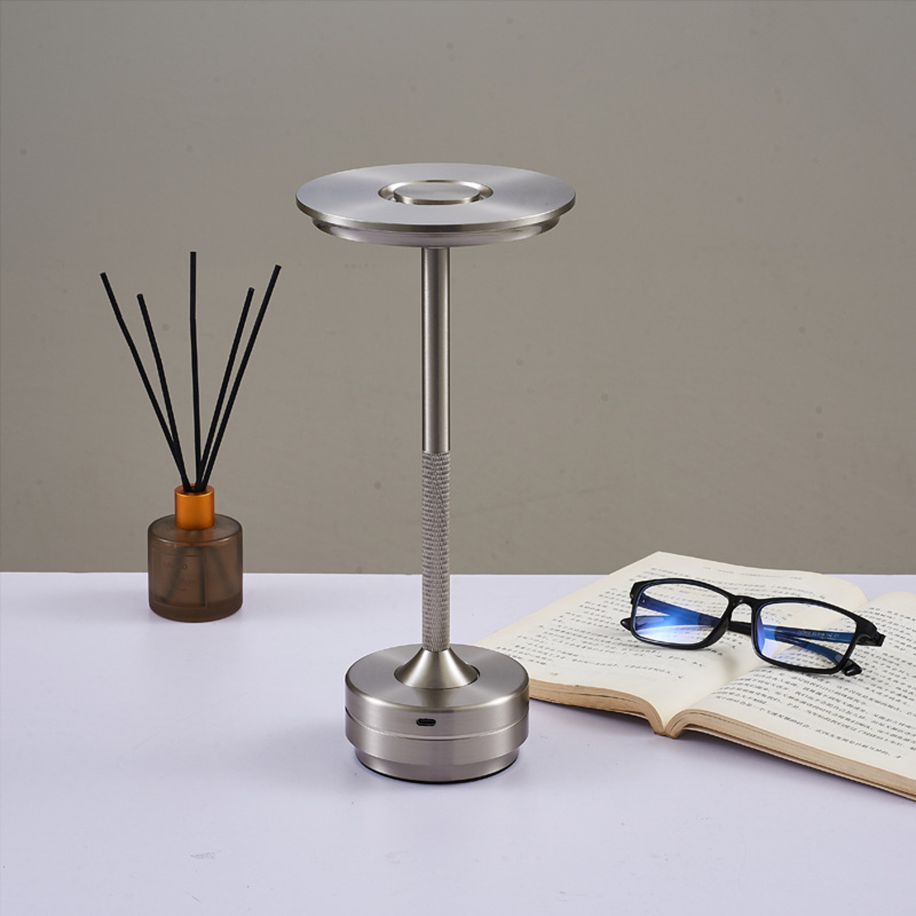 Rechargeable Table Lamp, LED Touch Sensor Night Light, Wireless Desktop Lamp for Bedroom, Hotel, Bar Decor – view 7