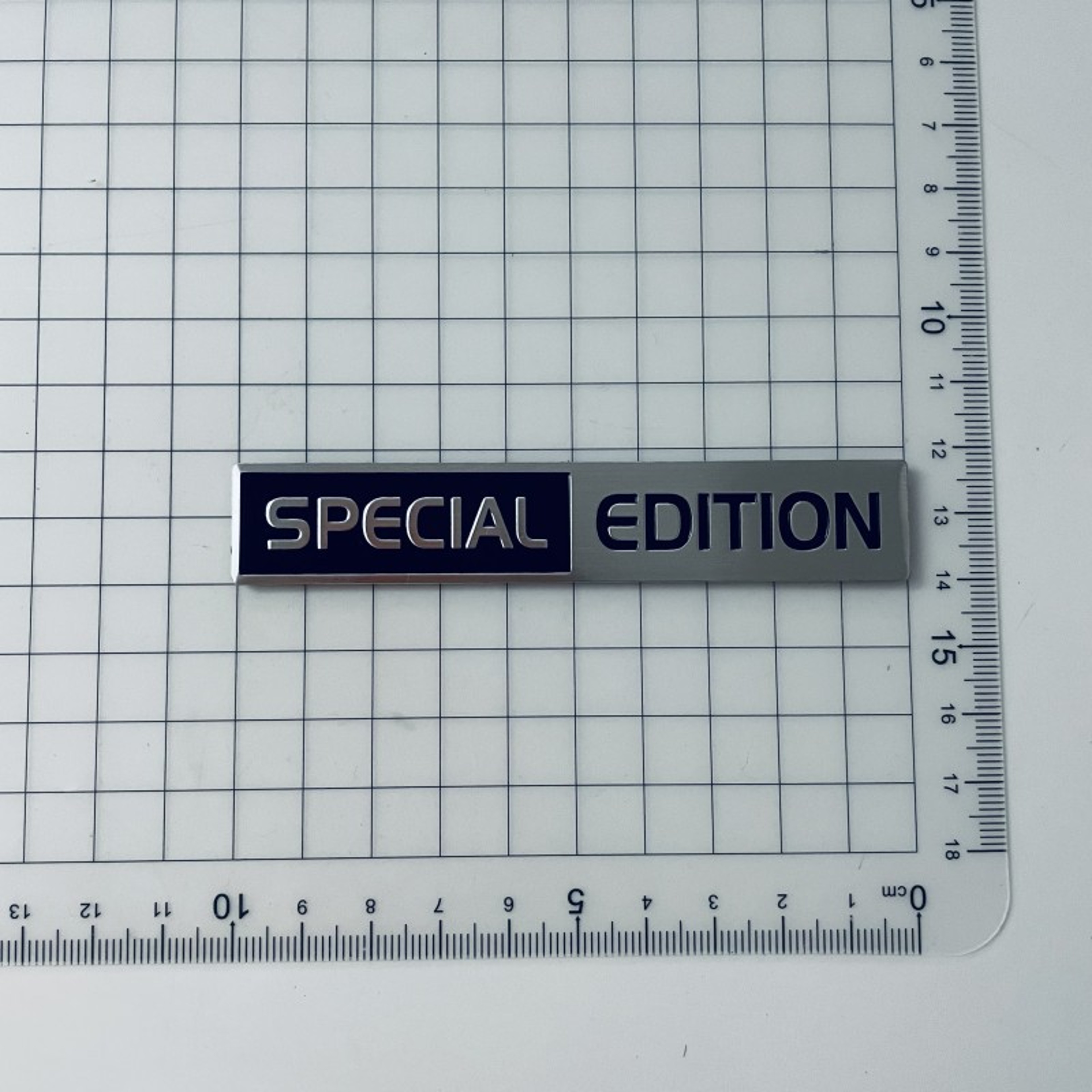 Aluminium LIMITED EDITION Emblem Sticker, 3D Metal Logo Badge, Car Trunk Decal, Special EDITION Fender Sticker Accessori – view 7