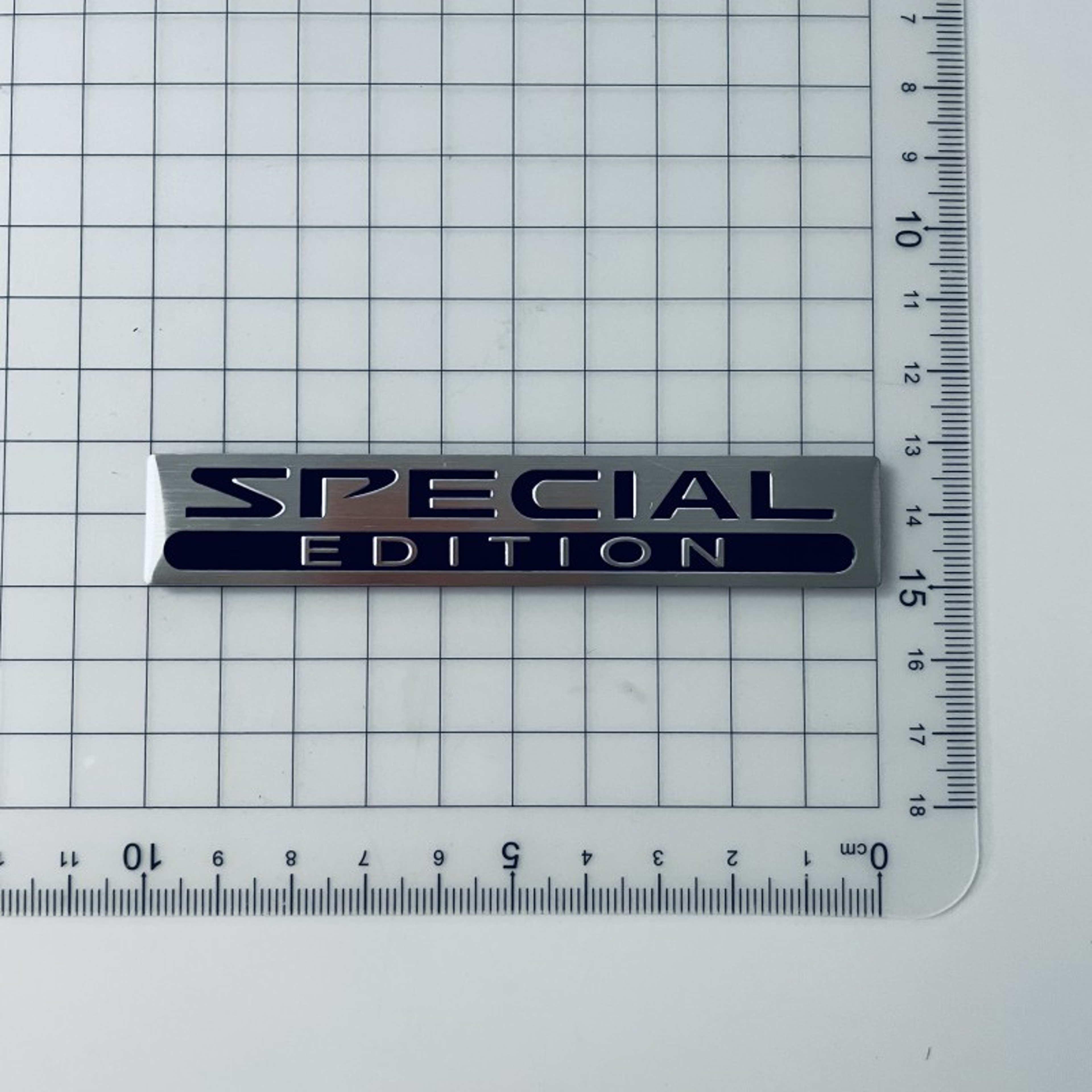 Aluminium LIMITED EDITION Emblem Sticker, 3D Metal Logo Badge, Car Trunk Decal, Special EDITION Fender Sticker Accessori – view 9