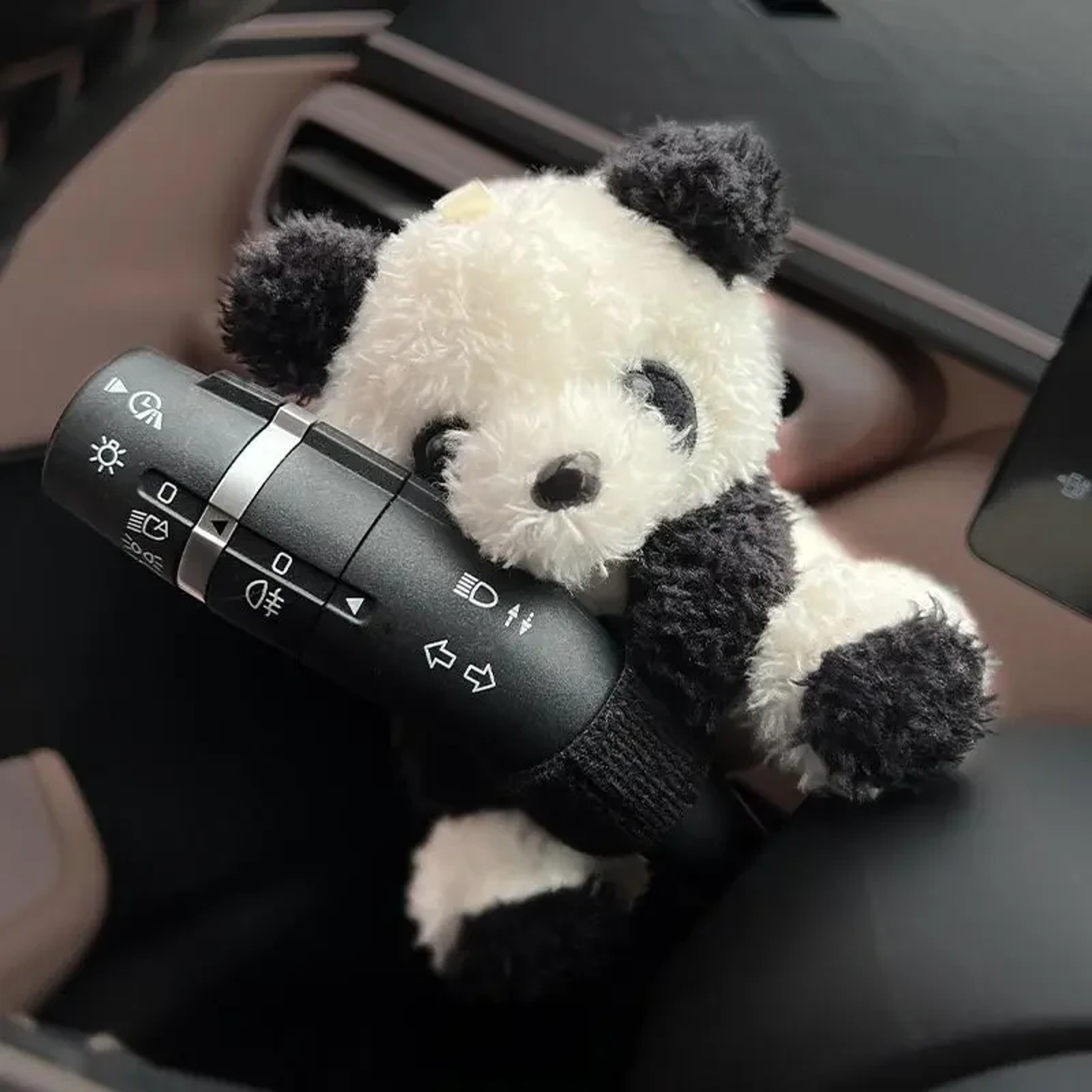 Funny Cartoon Panda Car Doll, Soft Gear Shift Knob Cover, Anti-Skid Dashboard Ornament for Automotive Decor – view 8