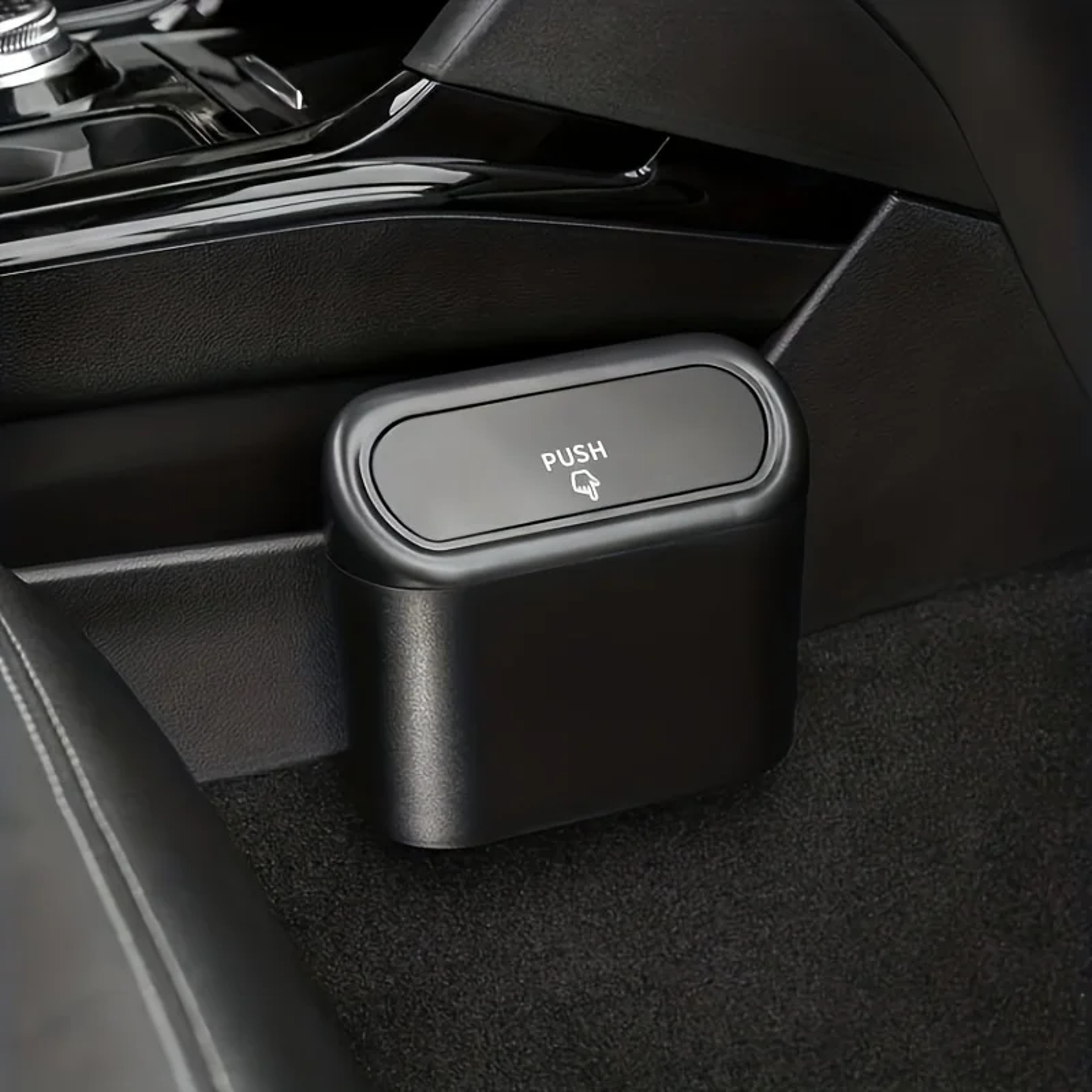 Compact Hanging Car Trash Can With Press Lid 0